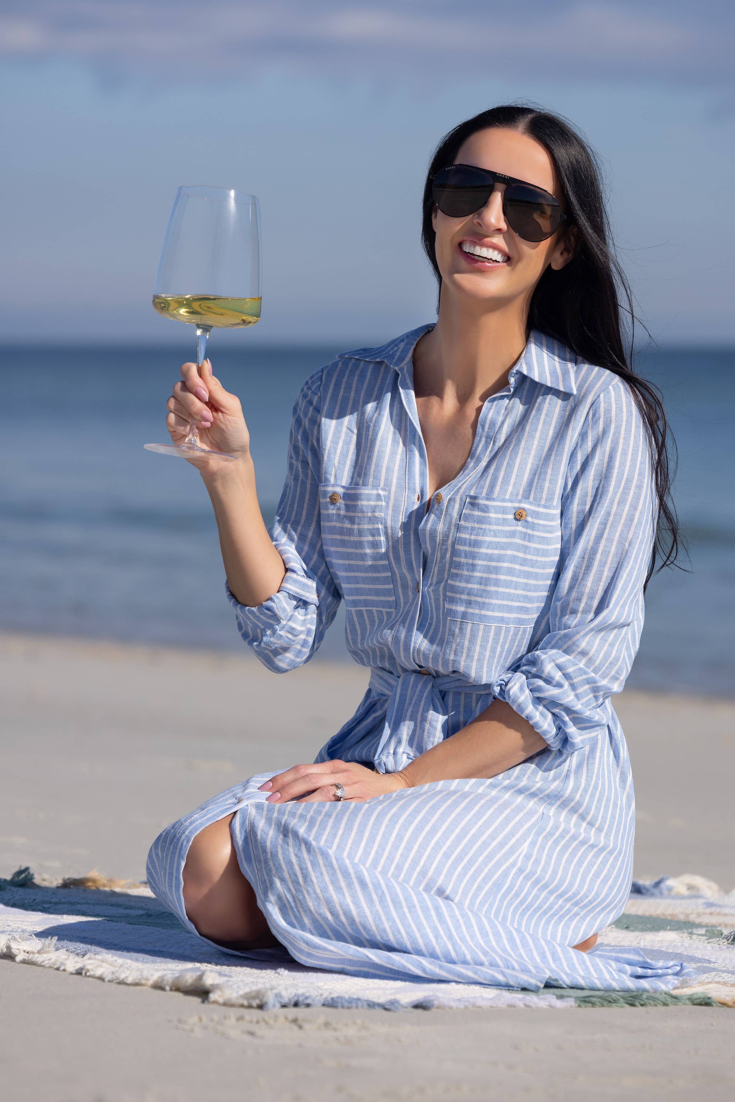 GOLIATH - Oversized Big Wine Glasses (Set of 2) - Decor Addict, LLC