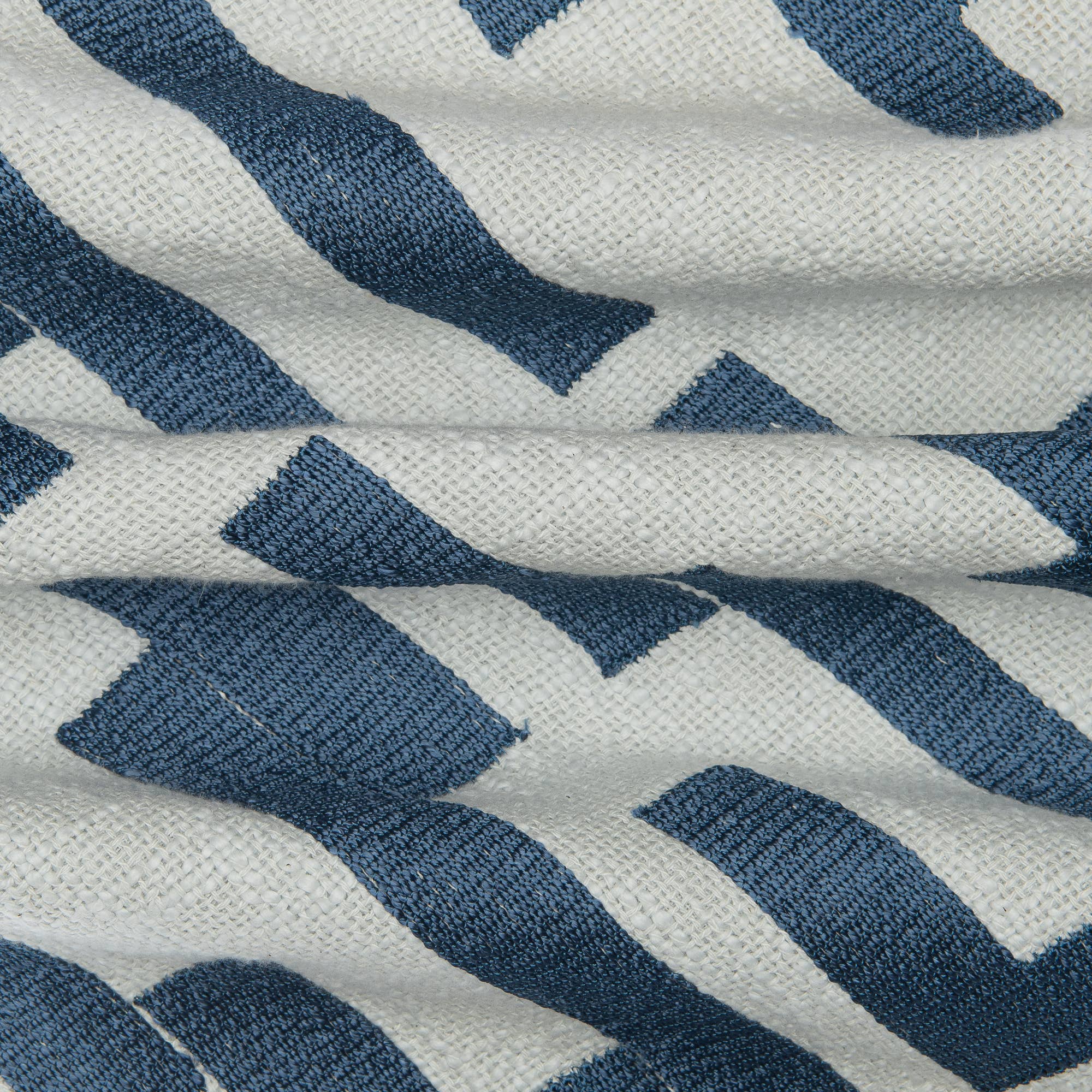 Modern/Contemporary Geometric Hand-Woven Throw Pillow: Ivory / 20" x 20" - Decor Addict, LLC