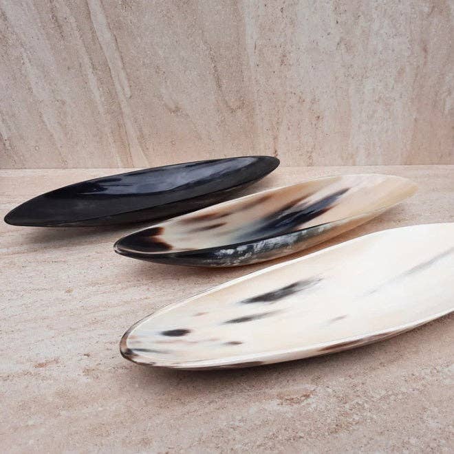 Elongated Ankole Cow Horn Oval Tray -Light: Small: 13” H x 2” W - Decor Addict, LLC