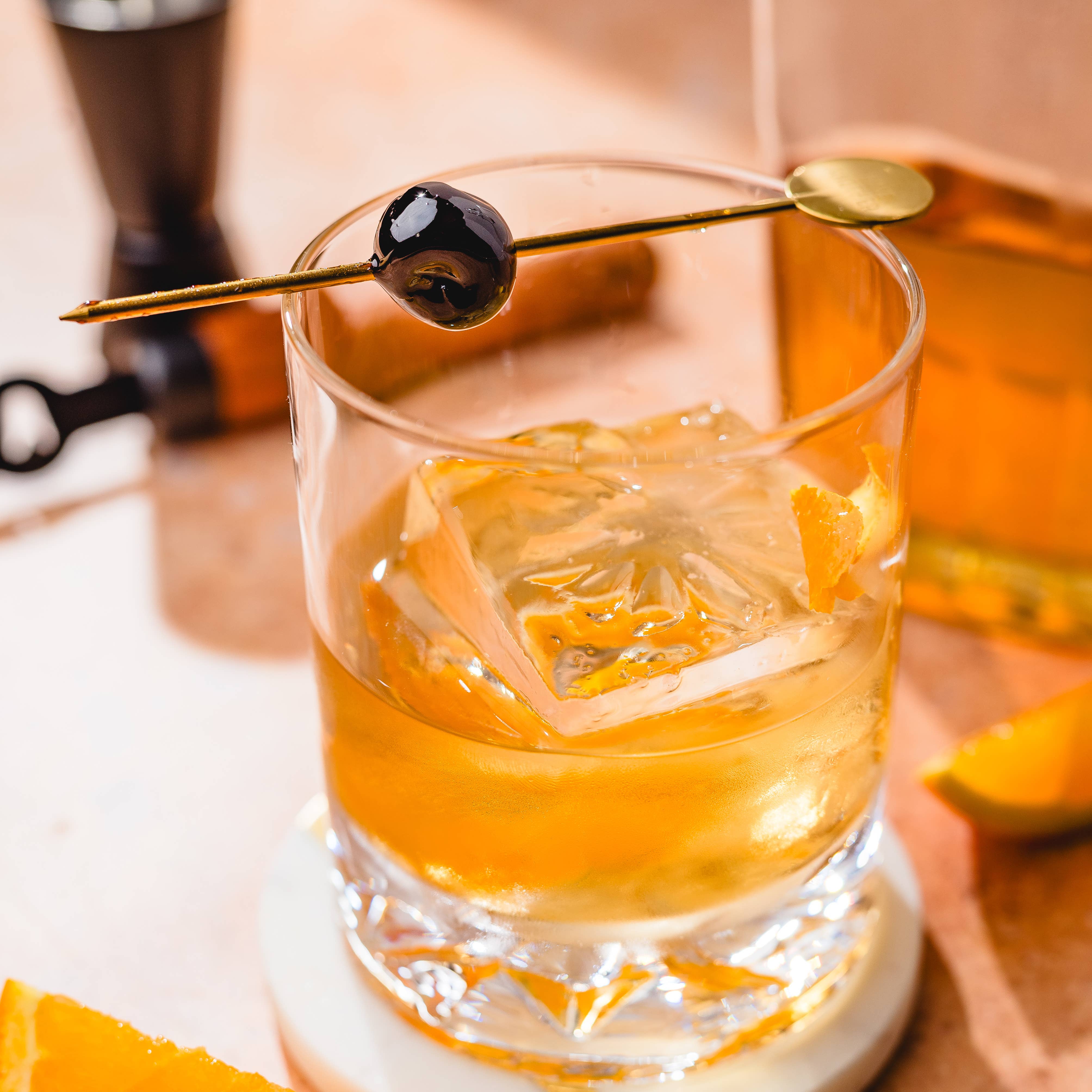 Whiskey Cocktail Kit Gift for Men Alcohol Cocktail Recipe - Decor Addict, LLC