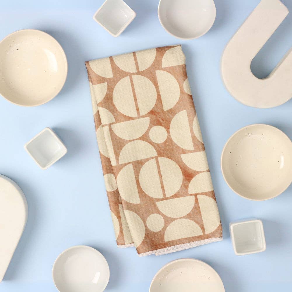 Mocha Geo Dish Towel - 16''x24'' - Decor Addict, LLC