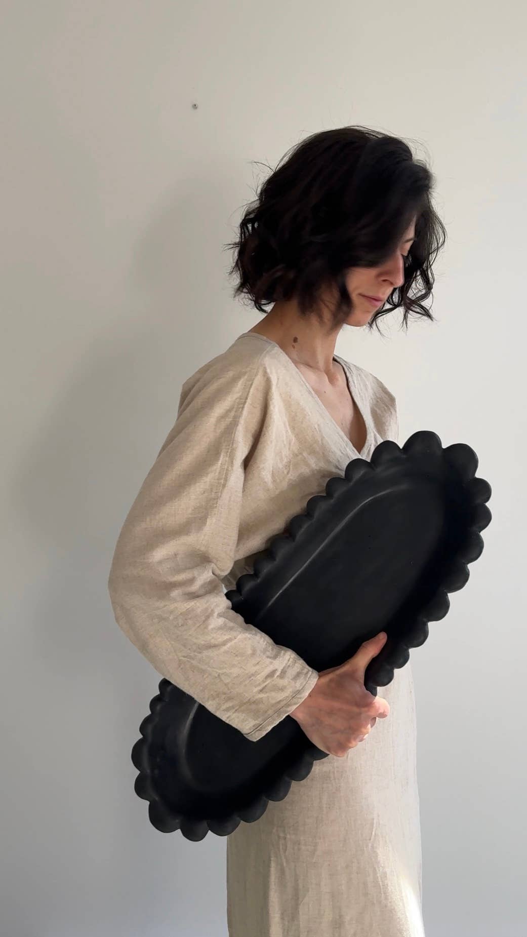 FORMA XXL handmade concrete bowl : Black - Decor Addict, LLC