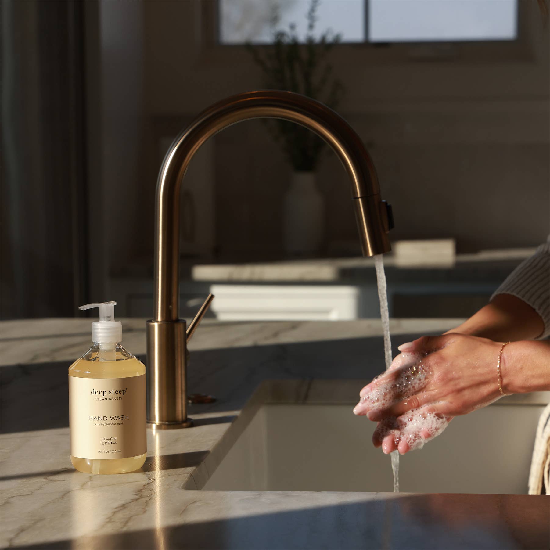 Argan Oil Liquid Hand Wash - Lemon Cream 17.6oz - Decor Addict, LLC