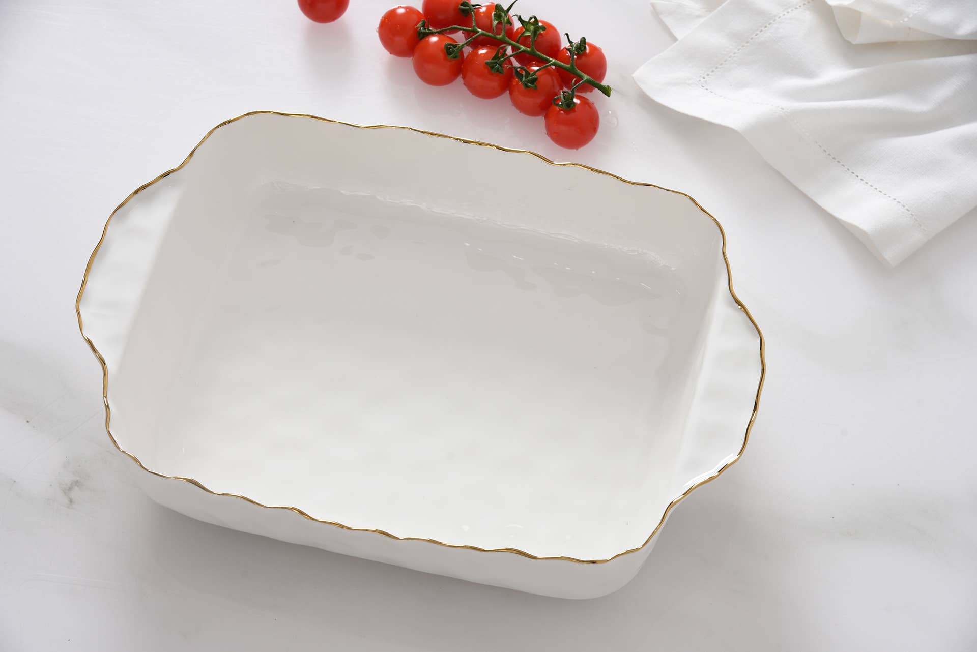 11" x 9" Rectangular Baking Dish - Decor Addict, LLC