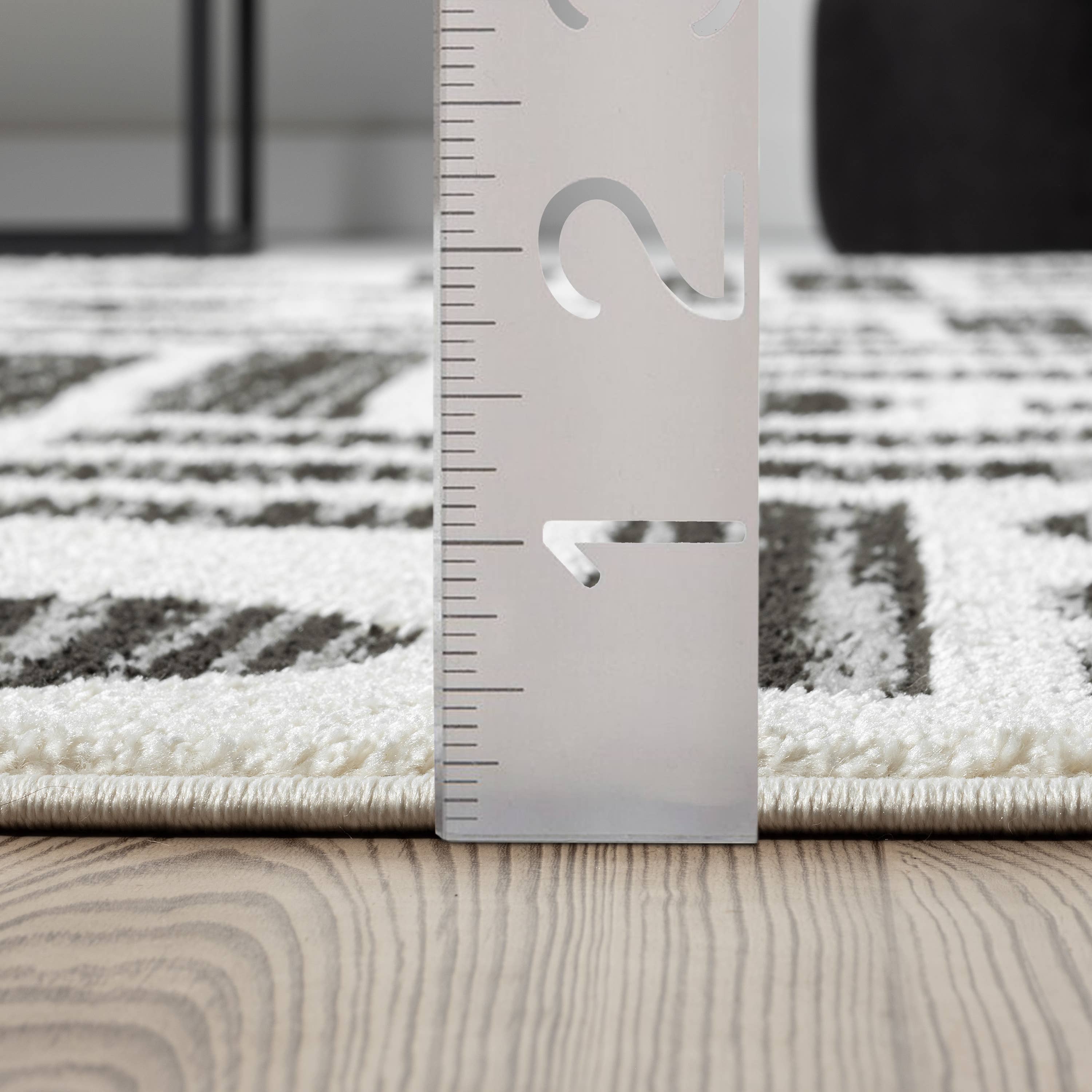 Abani Rugs Nomad Cream and Grey Lines Area Rug: 2' x 3' - Decor Addict, LLC