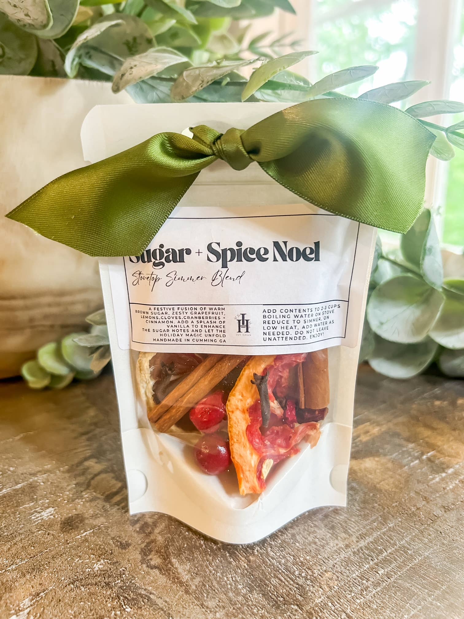 Sugar + Spice Noel Holiday Stovetop Simmer Blend Potpourri L - Decor Addict, LLC