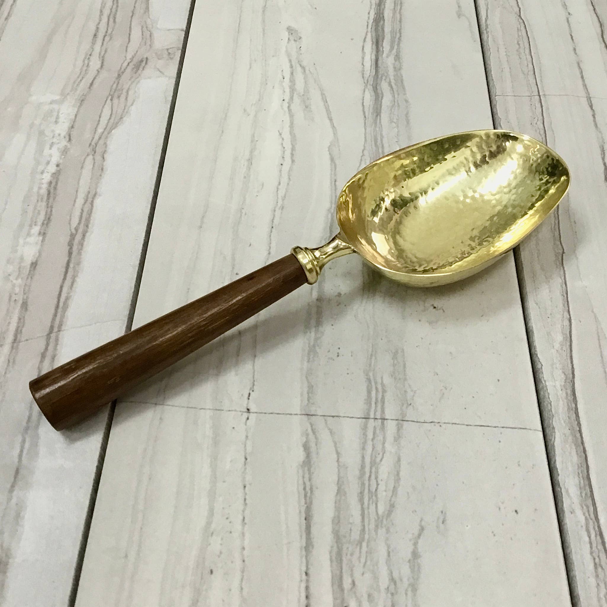 Gold Hammered Ice Scoop w/ Driftwood Handle - Decor Addict, LLC