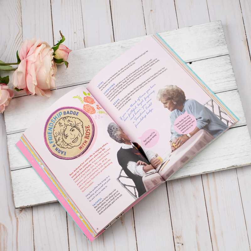 Golden Girls Guide to a Golden Life by Michelle Lange: Paperback; 112 pages / English - Decor Addict, LLC