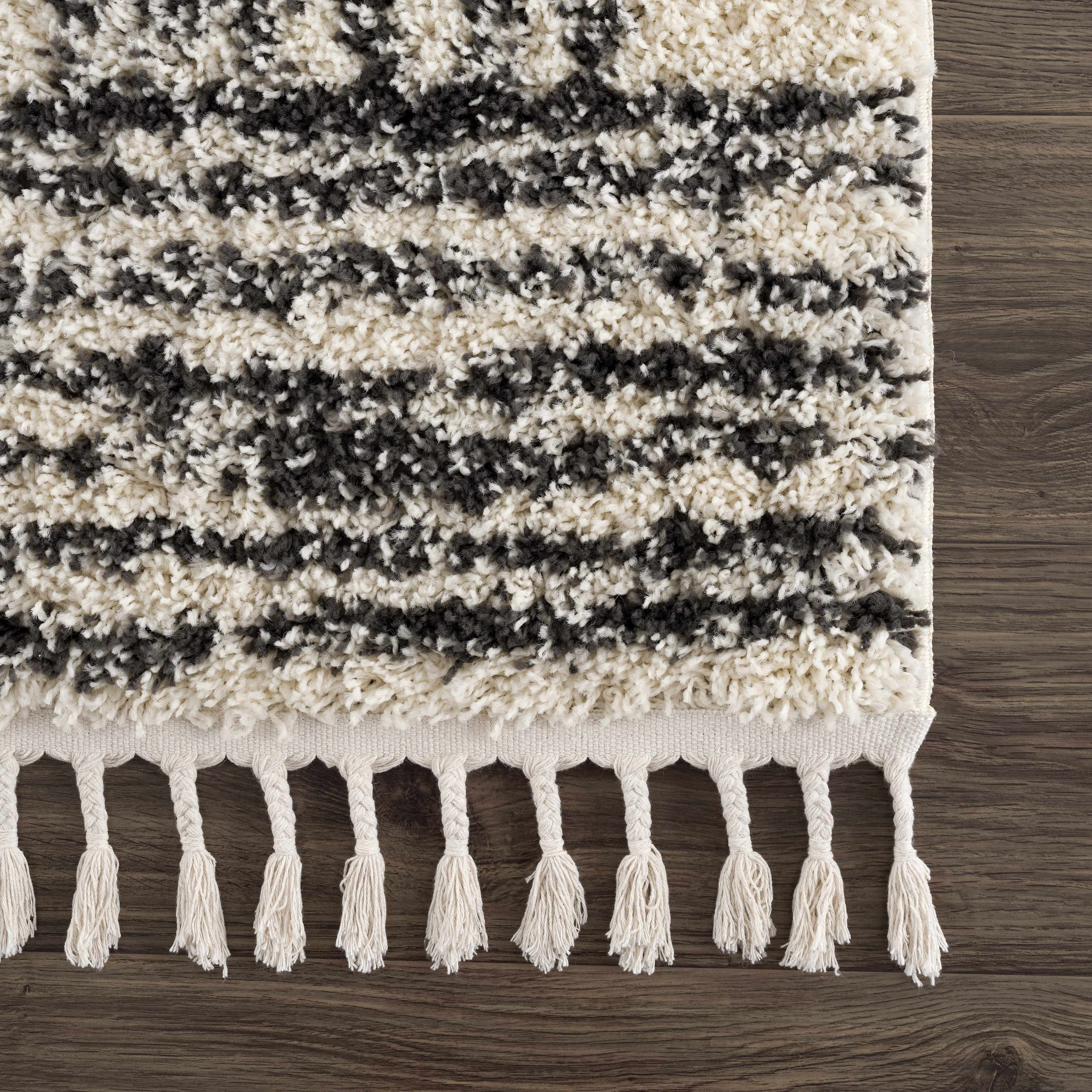 Fishhook Berber Shag Carpet - Decor Addict, LLC