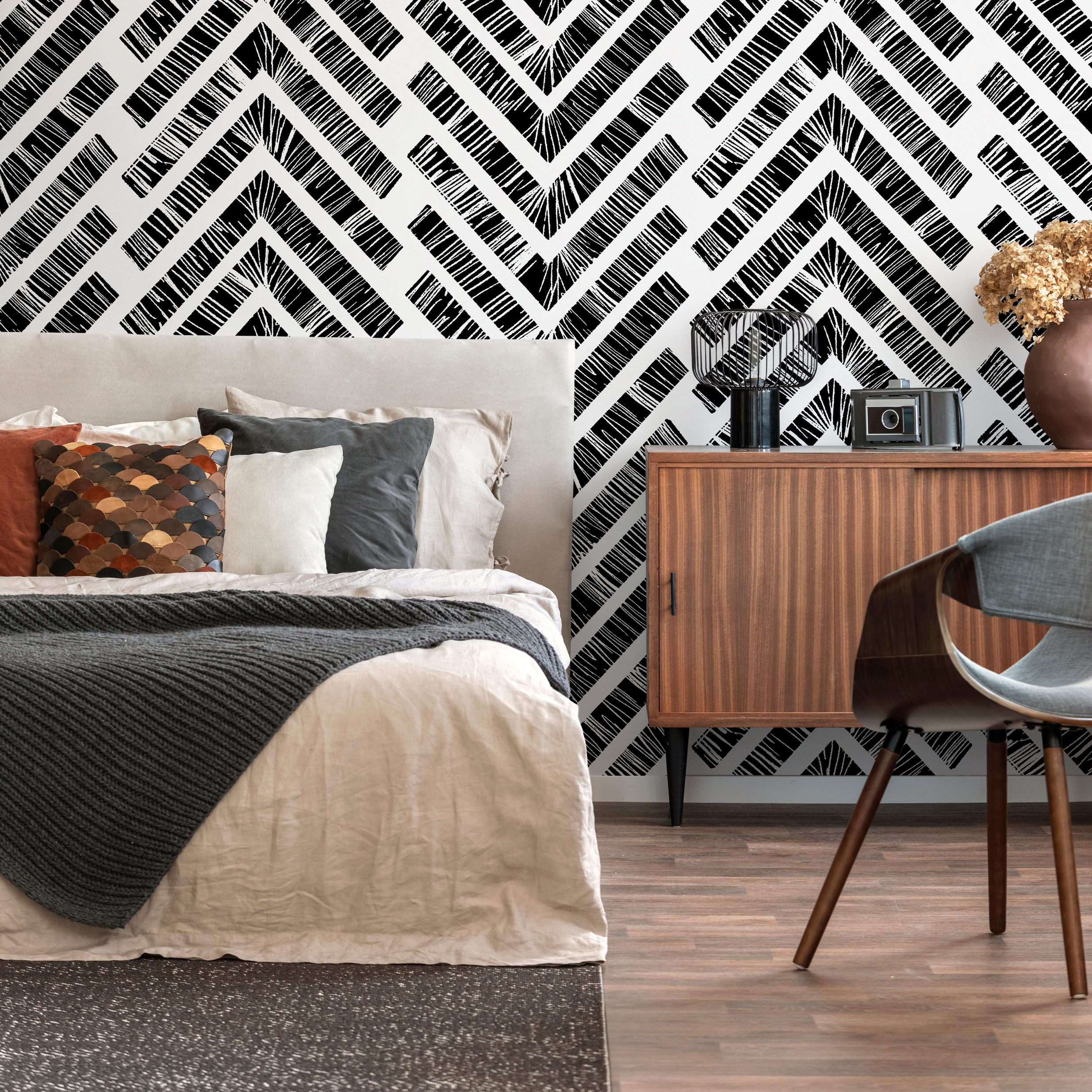 Chevron Wallpaper with a Hand-Drawn Motif in Black and White - C514 - Decor Addict, LLC