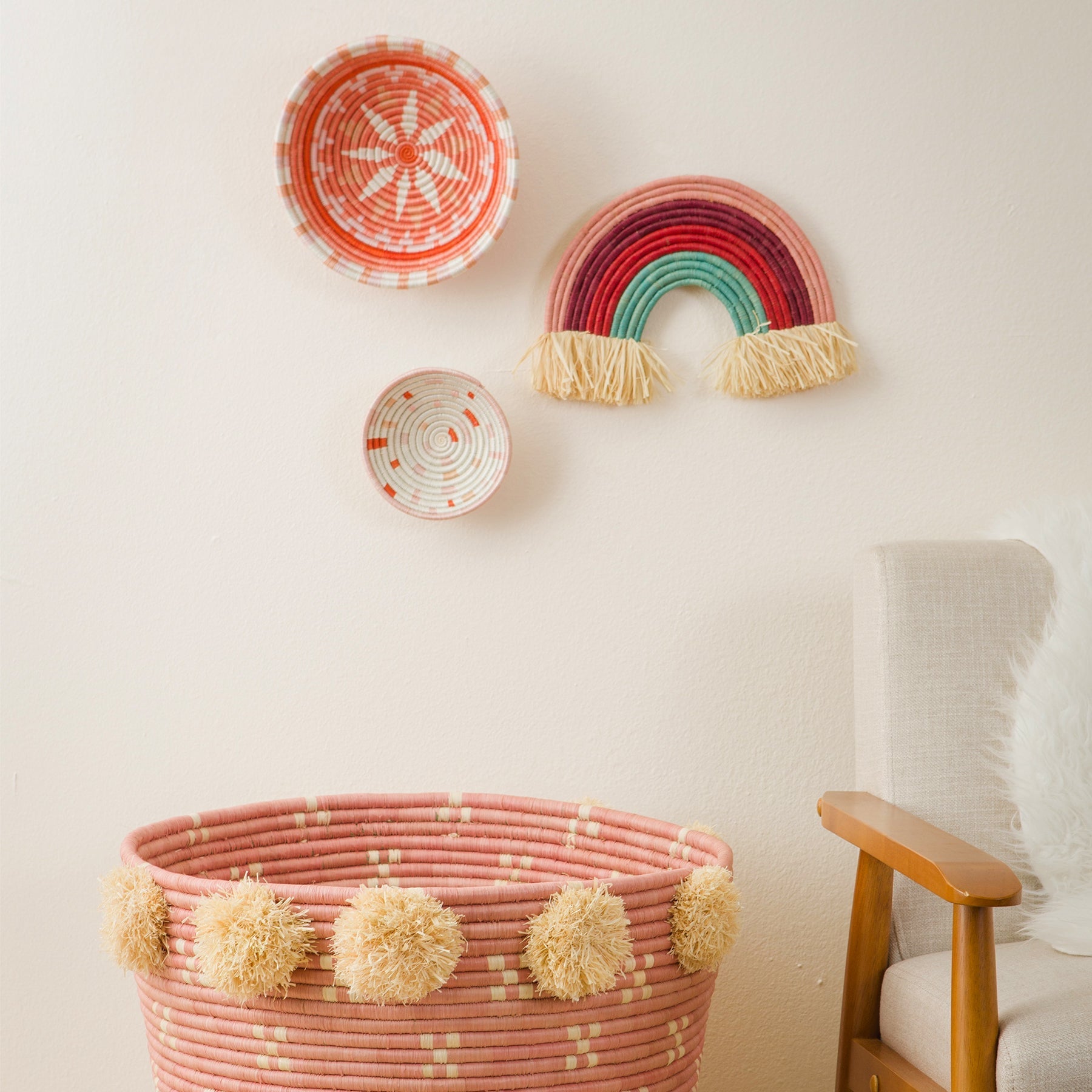 10" Medium Coral Burst Round Basket - Decor Addict, LLC