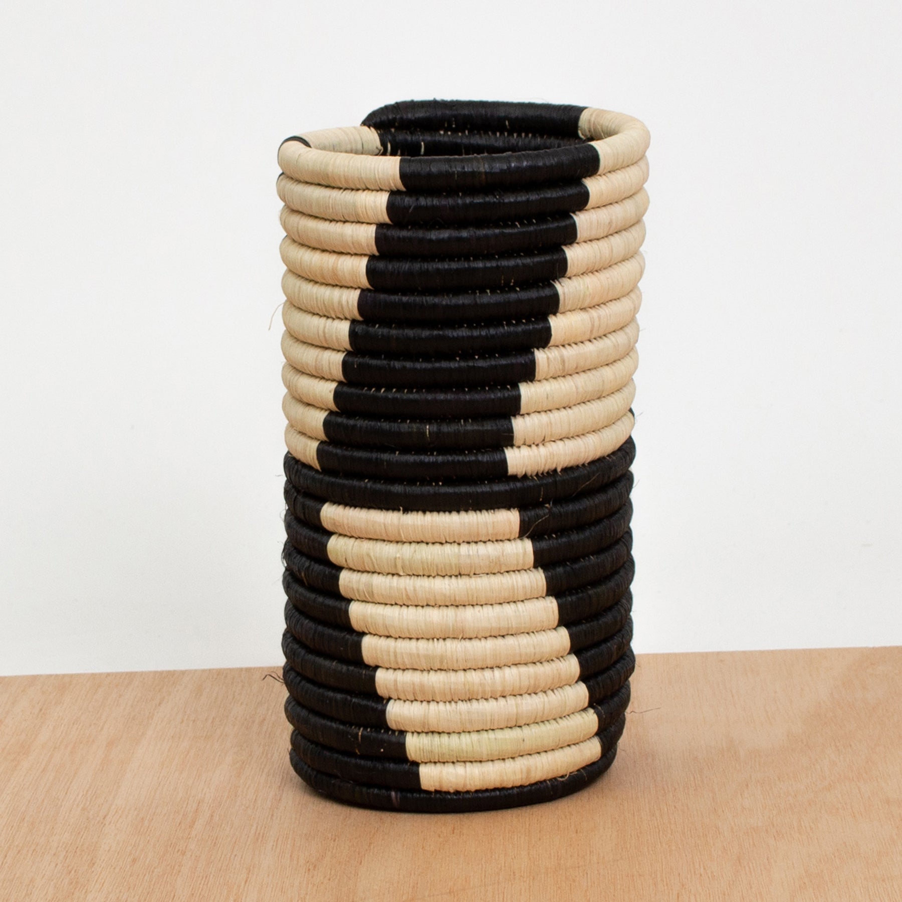 Black Mstari Vase - Decor Addict, LLC