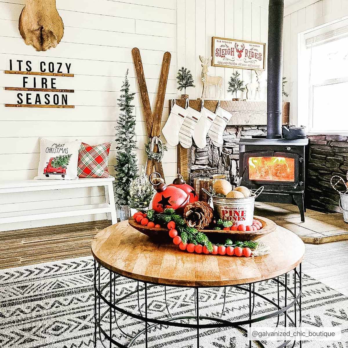 Catrine Area Rug - Decor Addict, LLC