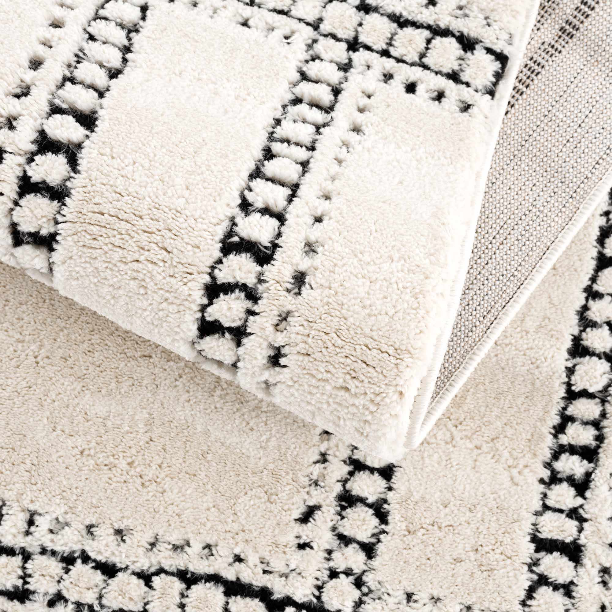 Ryuu Black & White Area Rug - Decor Addict, LLC