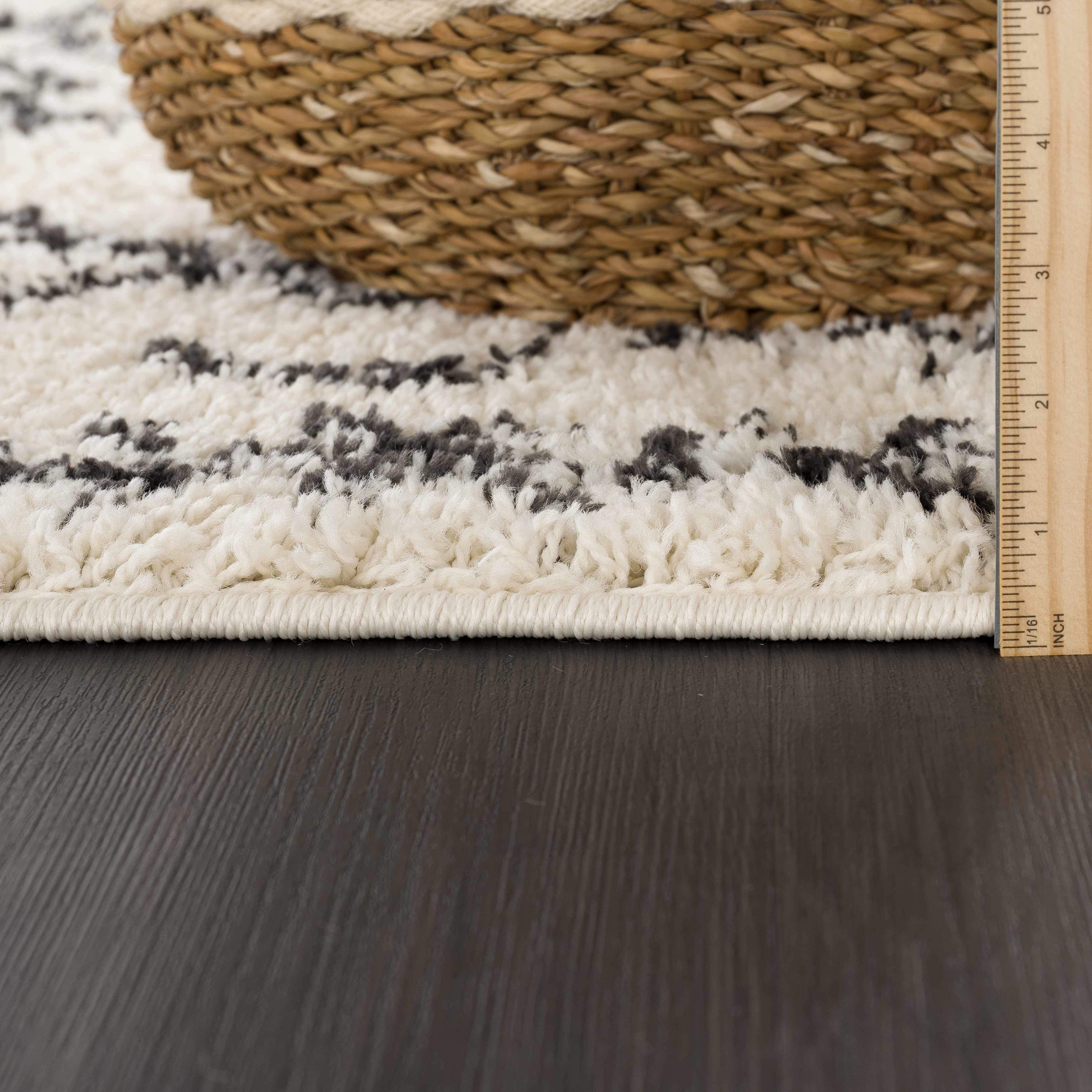 Godalming Plush Area Rug - Decor Addict, LLC