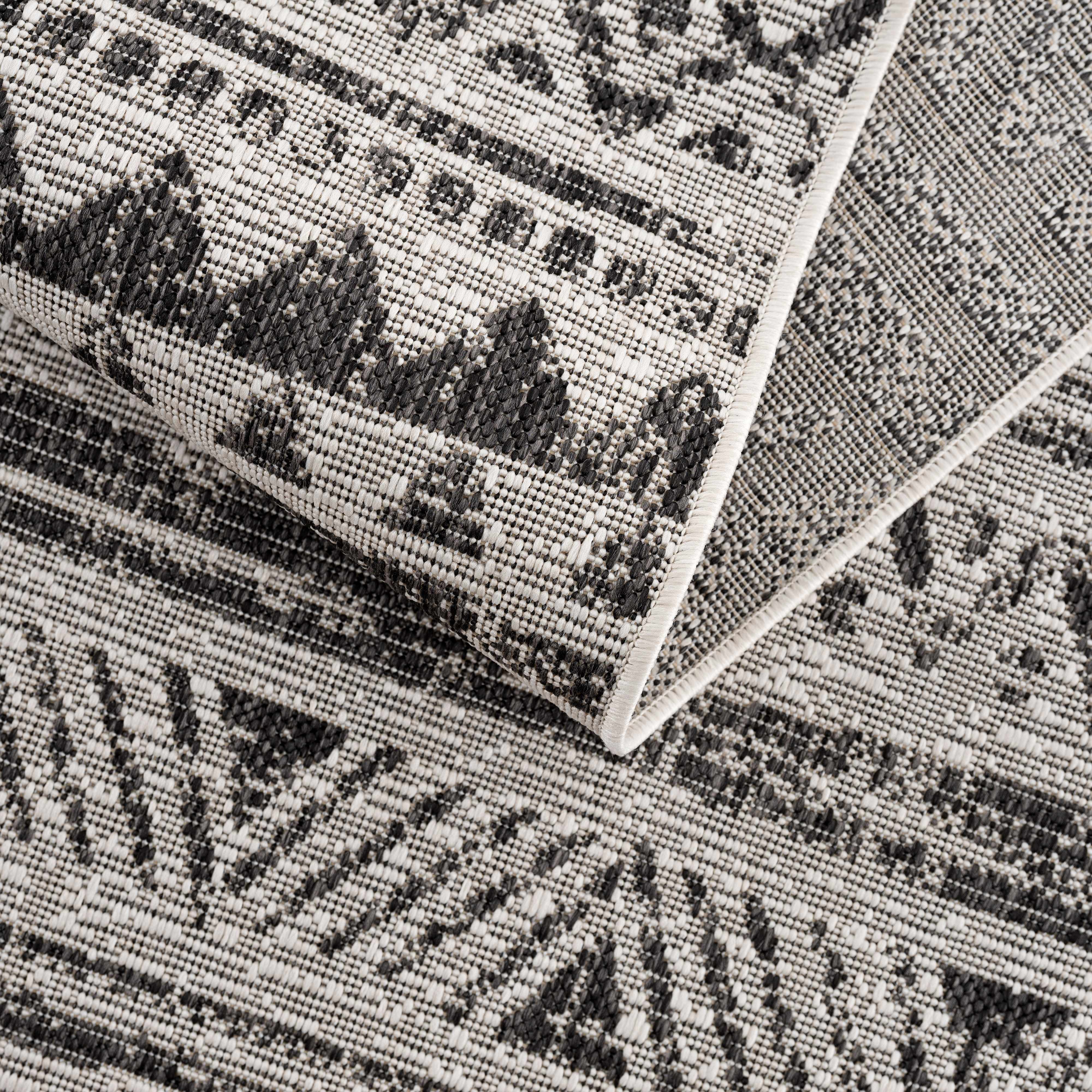 Catrine Area Rug - Decor Addict, LLC