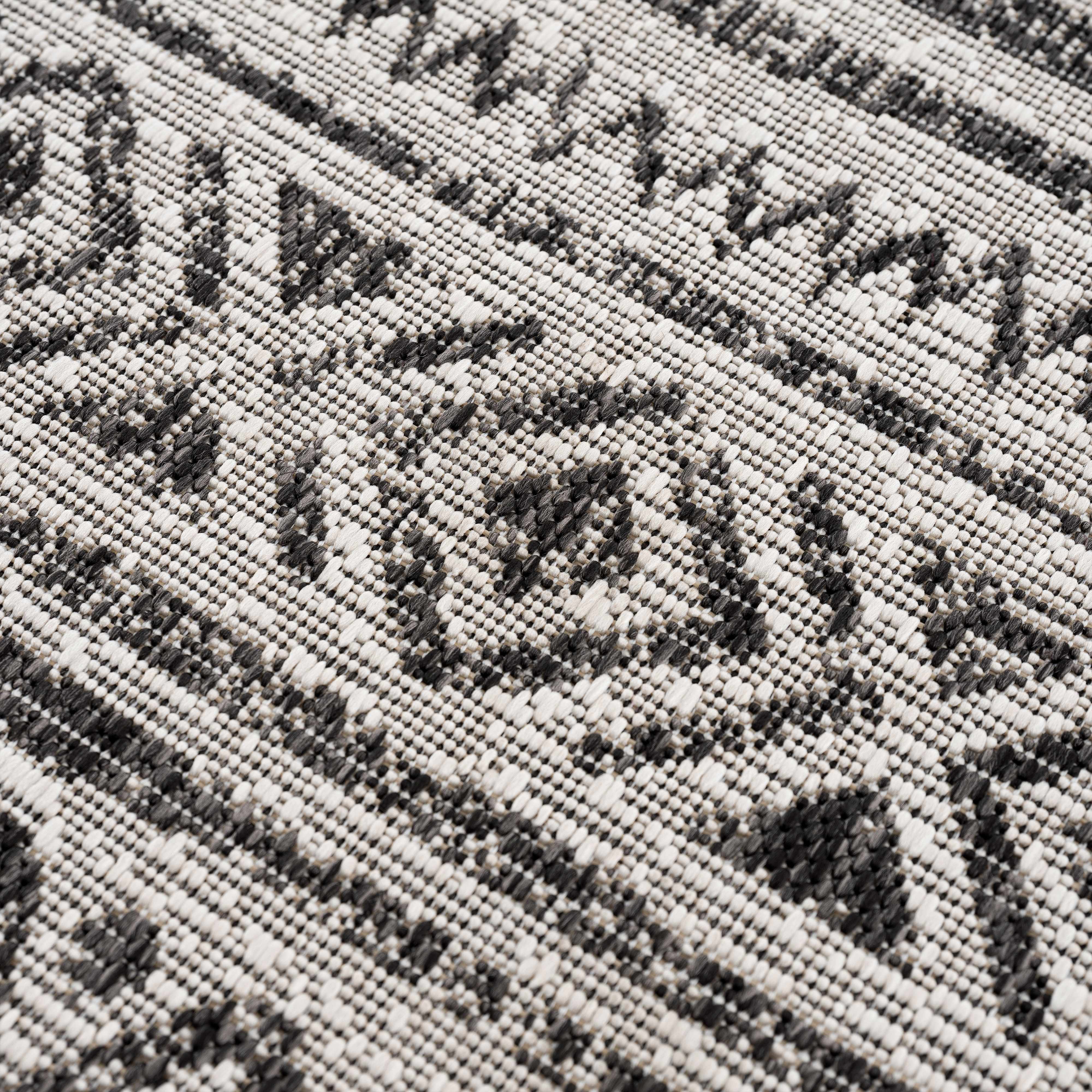 Catrine Area Rug - Decor Addict, LLC