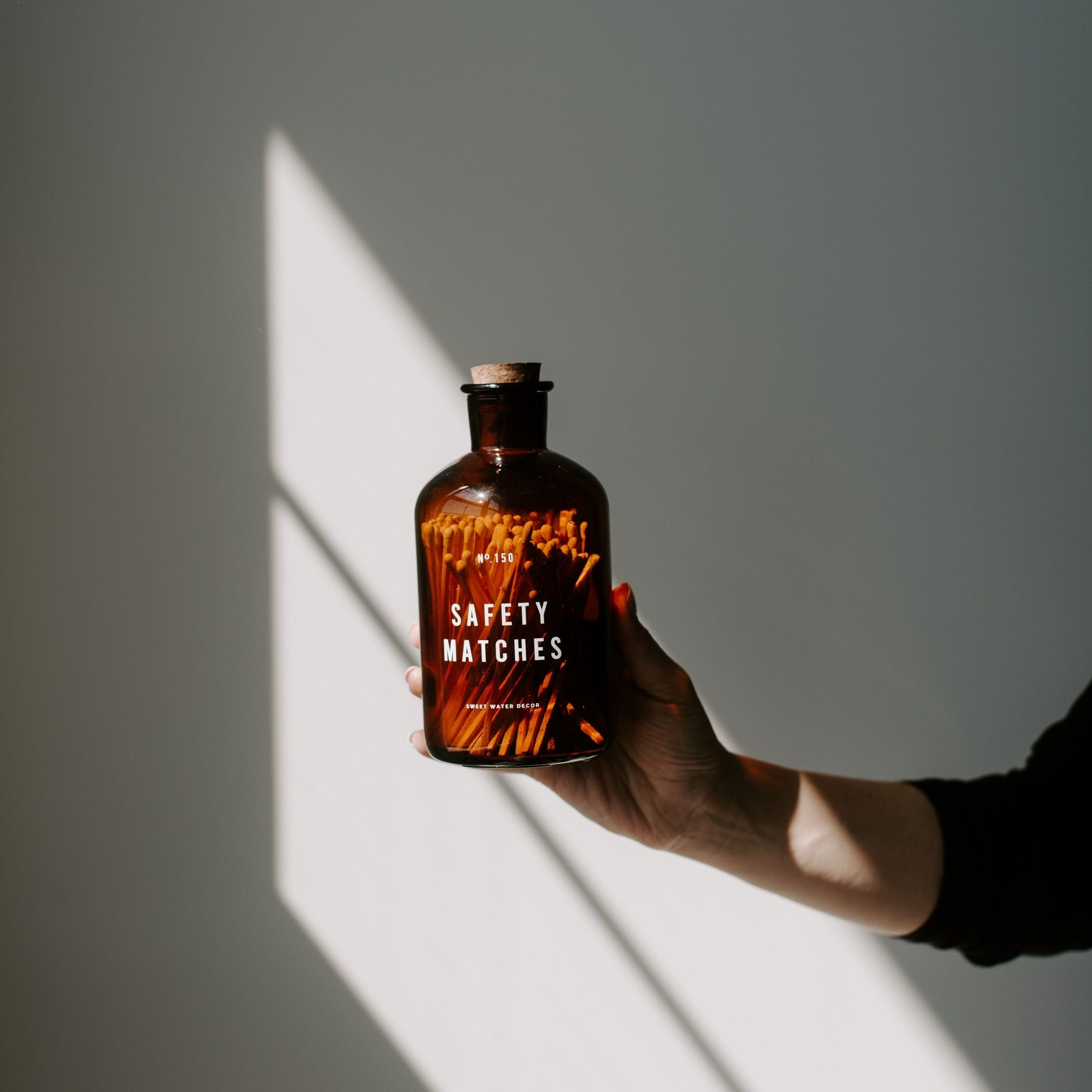 White Tip Large Amber Apothecary Safety Matches - 150 Count, 4" - Decor Addict, LLC