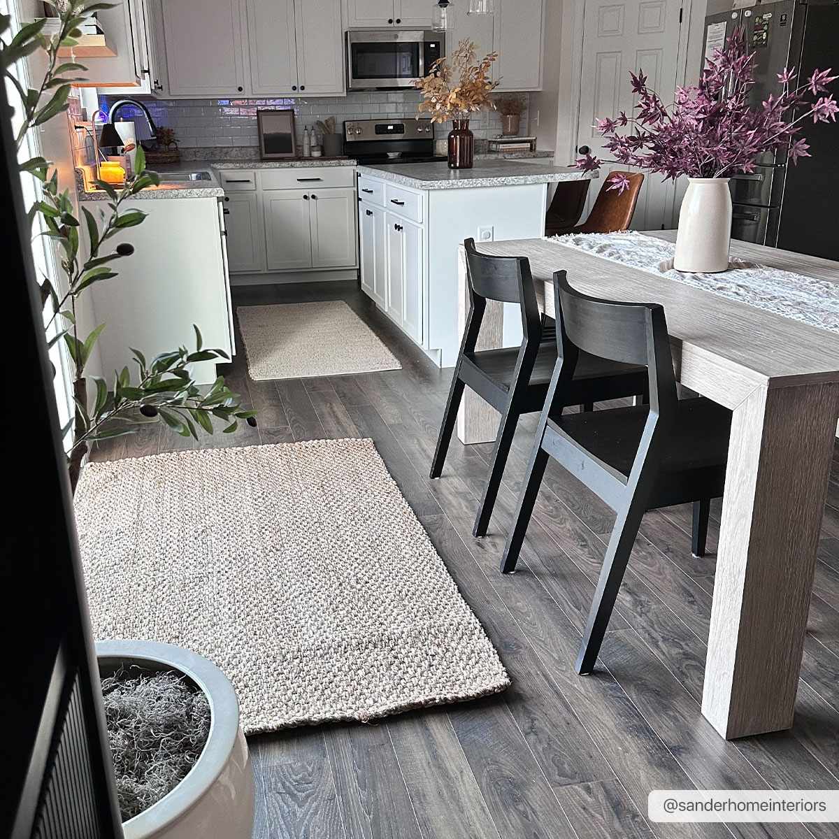 Herndon Braided Jute Rug - Decor Addict, LLC