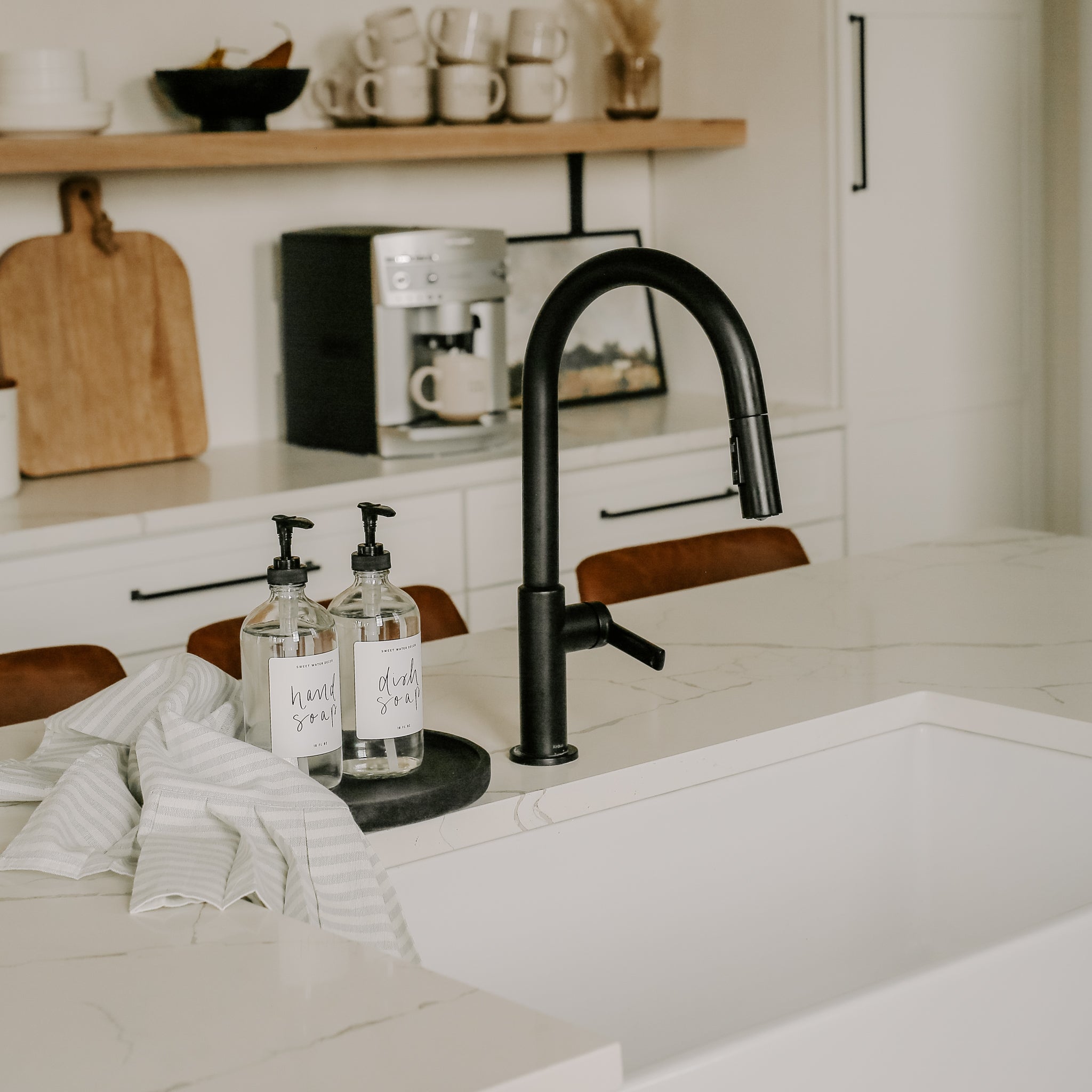 Black Round Wood Tray - Decor Addict, LLC