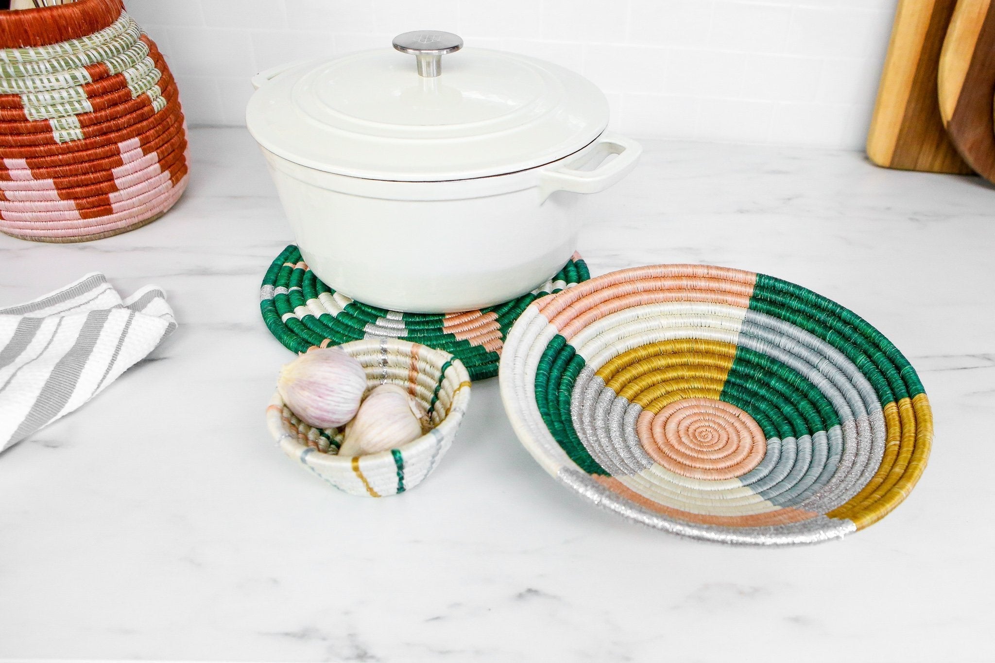 10" Medium Metallic Floret Round Basket - Decor Addict, LLC