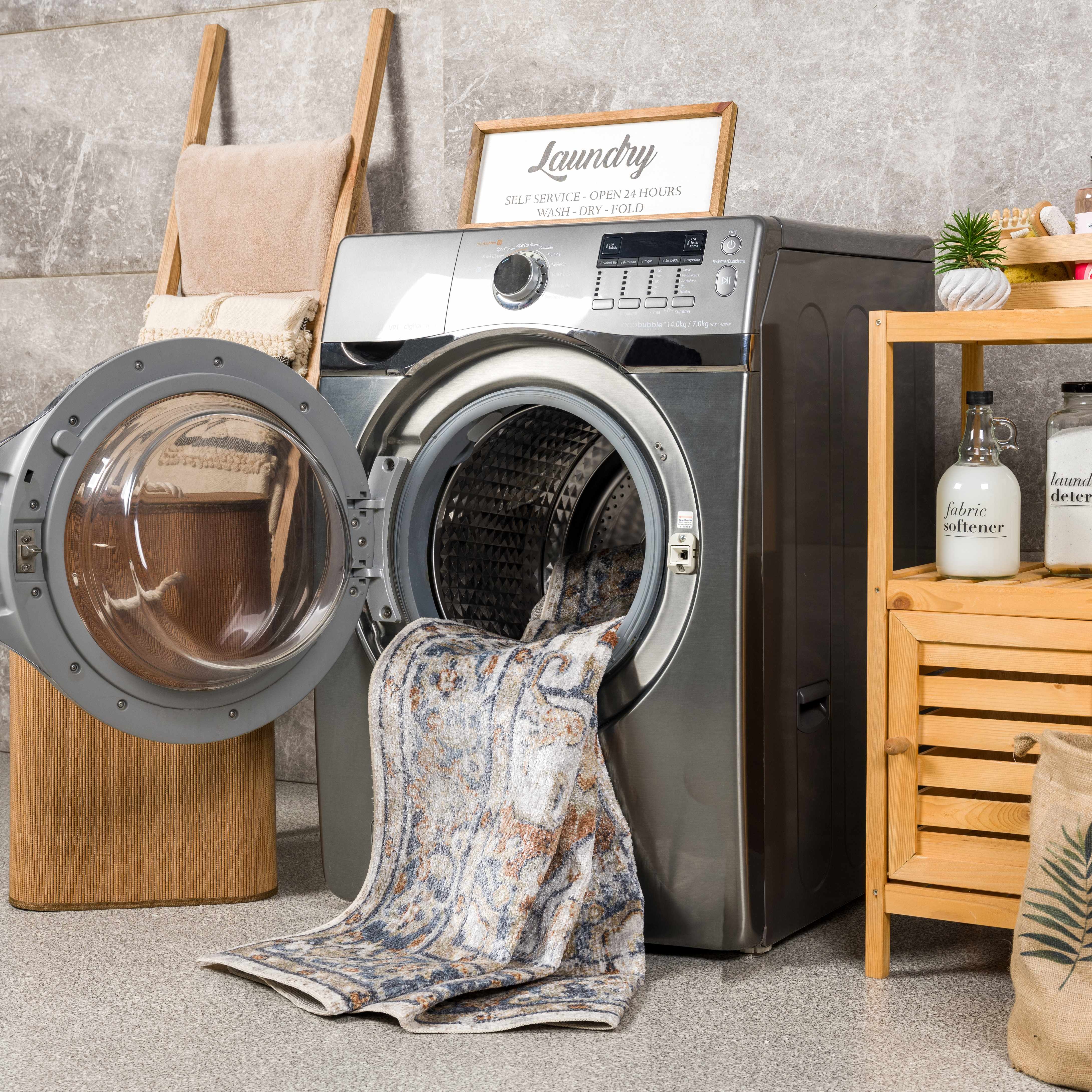 Erna Washable Area Rug - Decor Addict, LLC