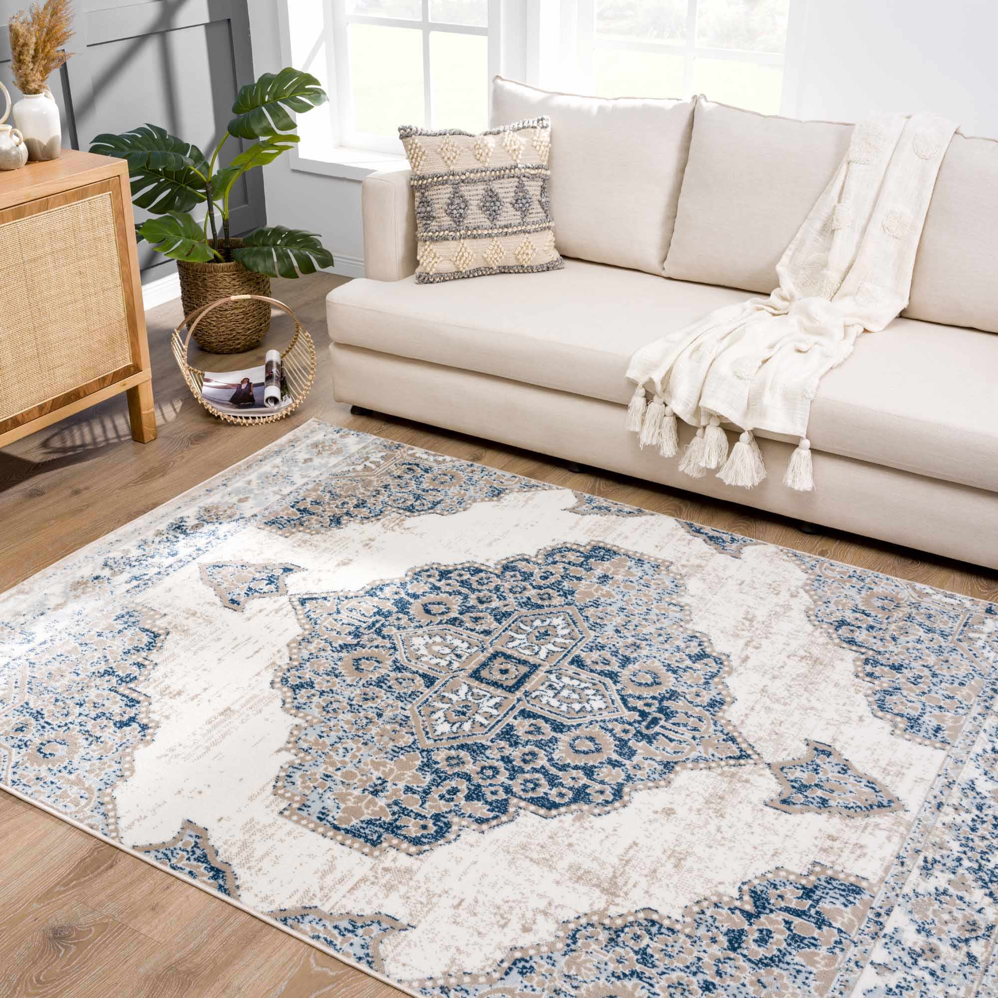 Amir Area Rug - Decor Addict, LLC