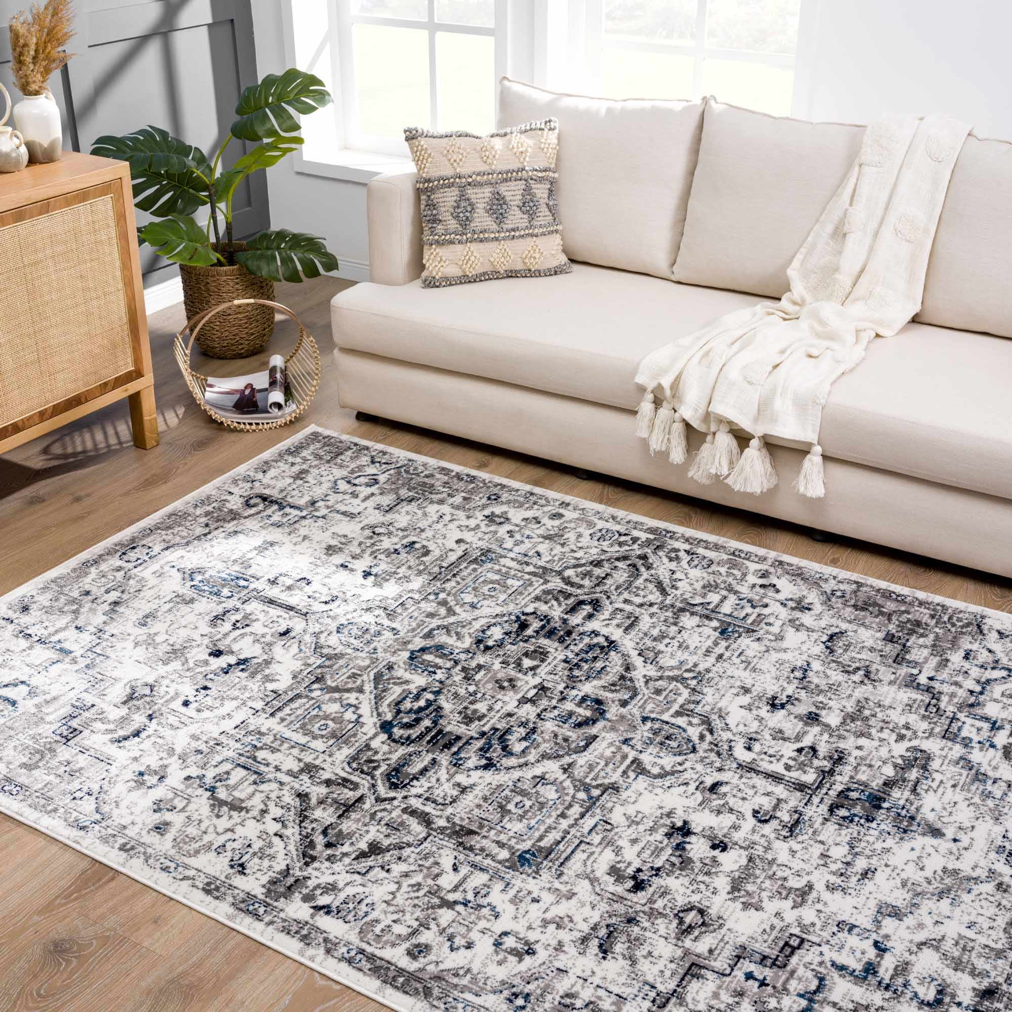 Buenaventura Cream & Navy Area Rug - Decor Addict, LLC