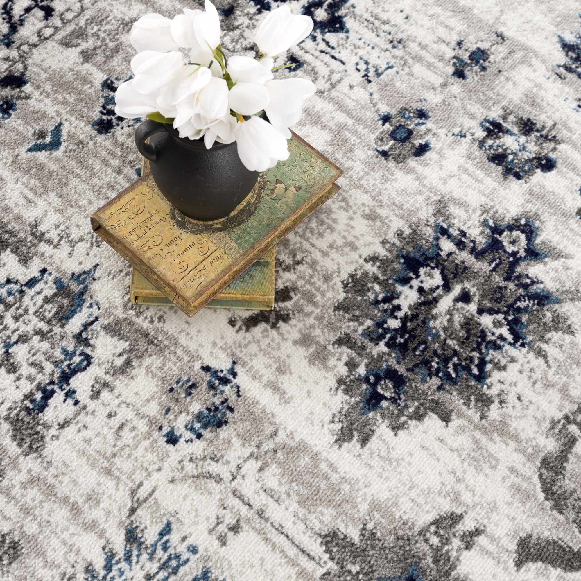 Duena Area Rug - Decor Addict, LLC