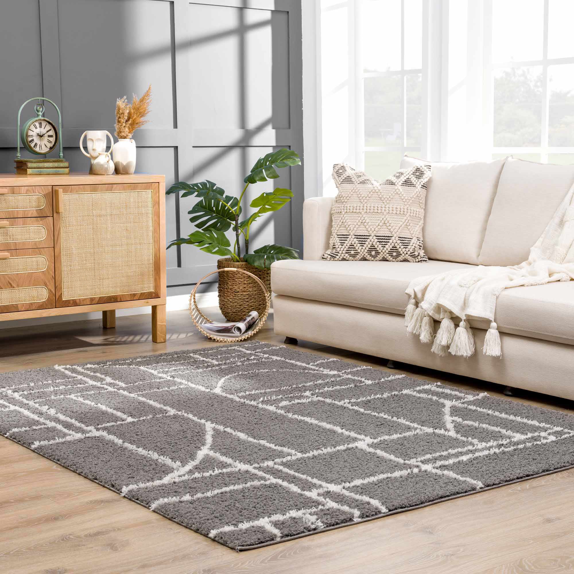 Andia Charcoal Area Rug - Decor Addict, LLC