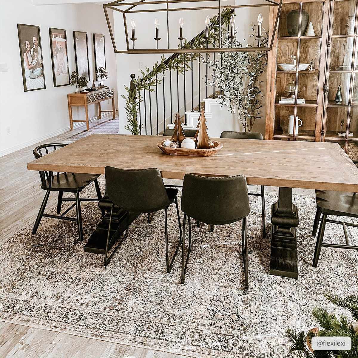 Olive Holi-2304 Washable Area Rug - Decor Addict, LLC