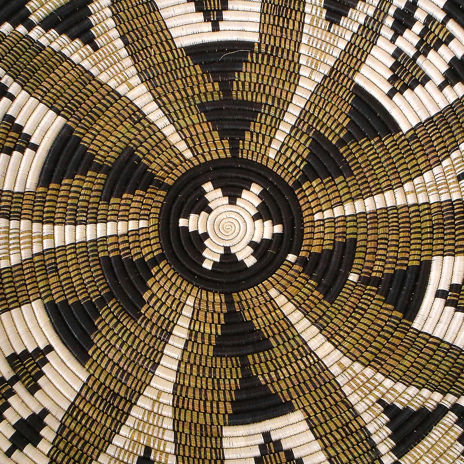 27" Extra Large Black Fleur Plate Woven Wall Art Plate - Decor Addict, LLC