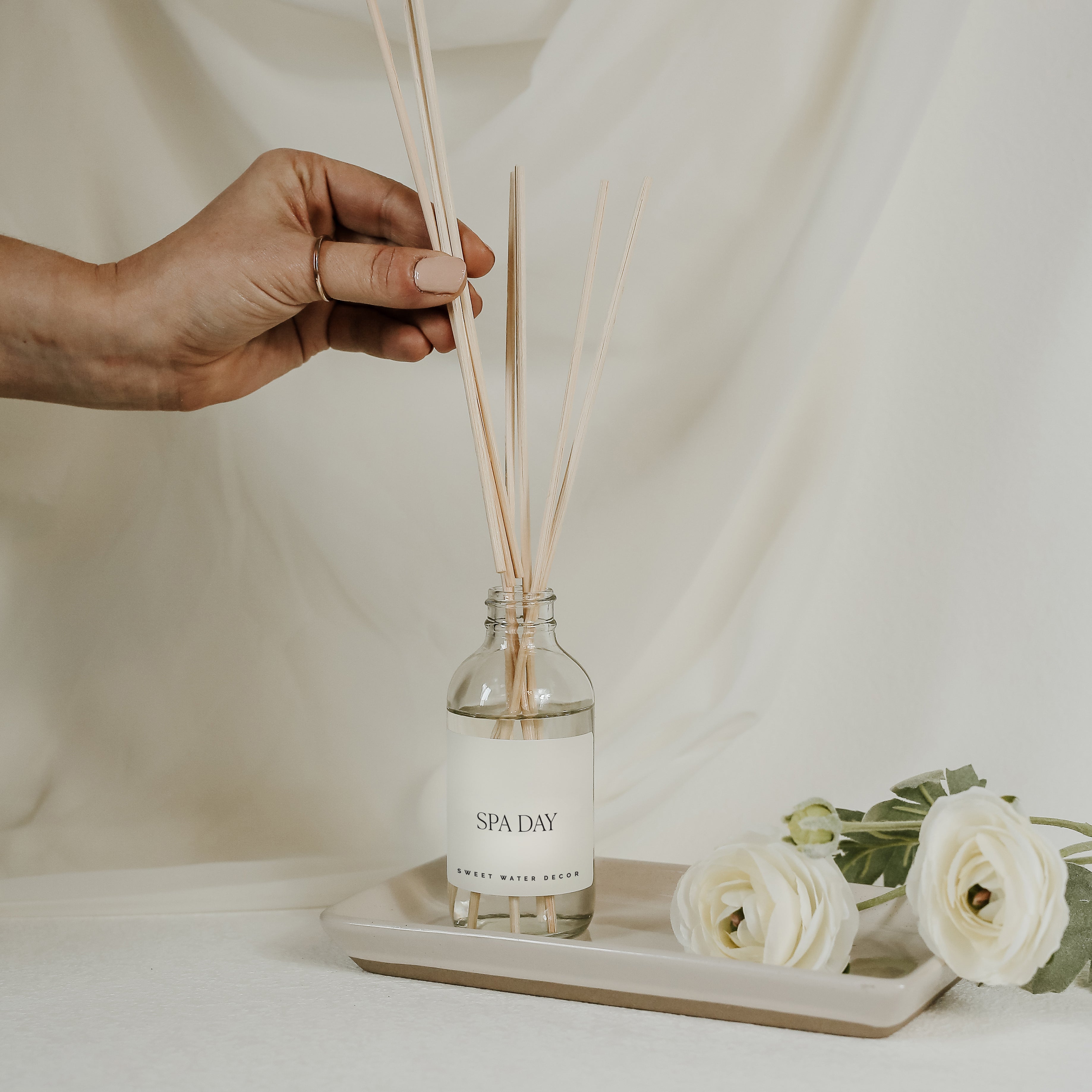 Spa Day Clear Reed Diffuser - Decor Addict, LLC