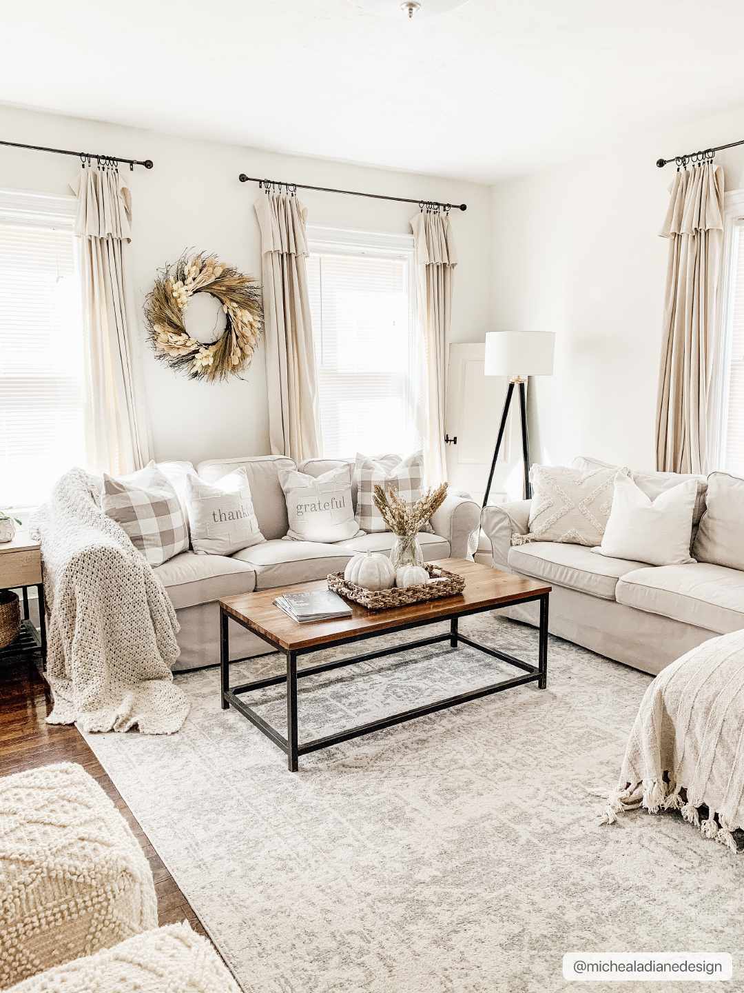 Rachel Area Rug - Decor Addict, LLC