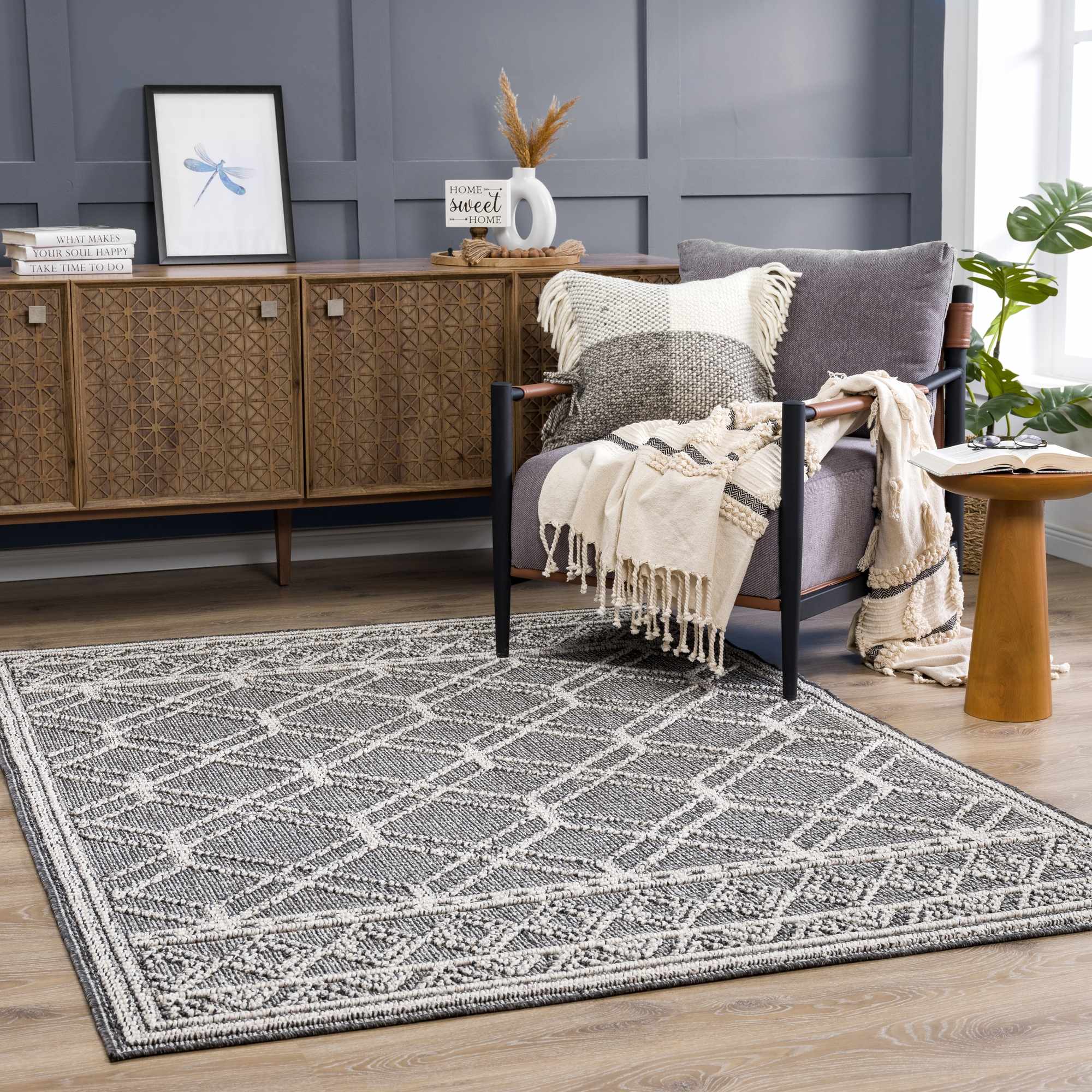Diah Black & Bone Area Rug - Decor Addict, LLC