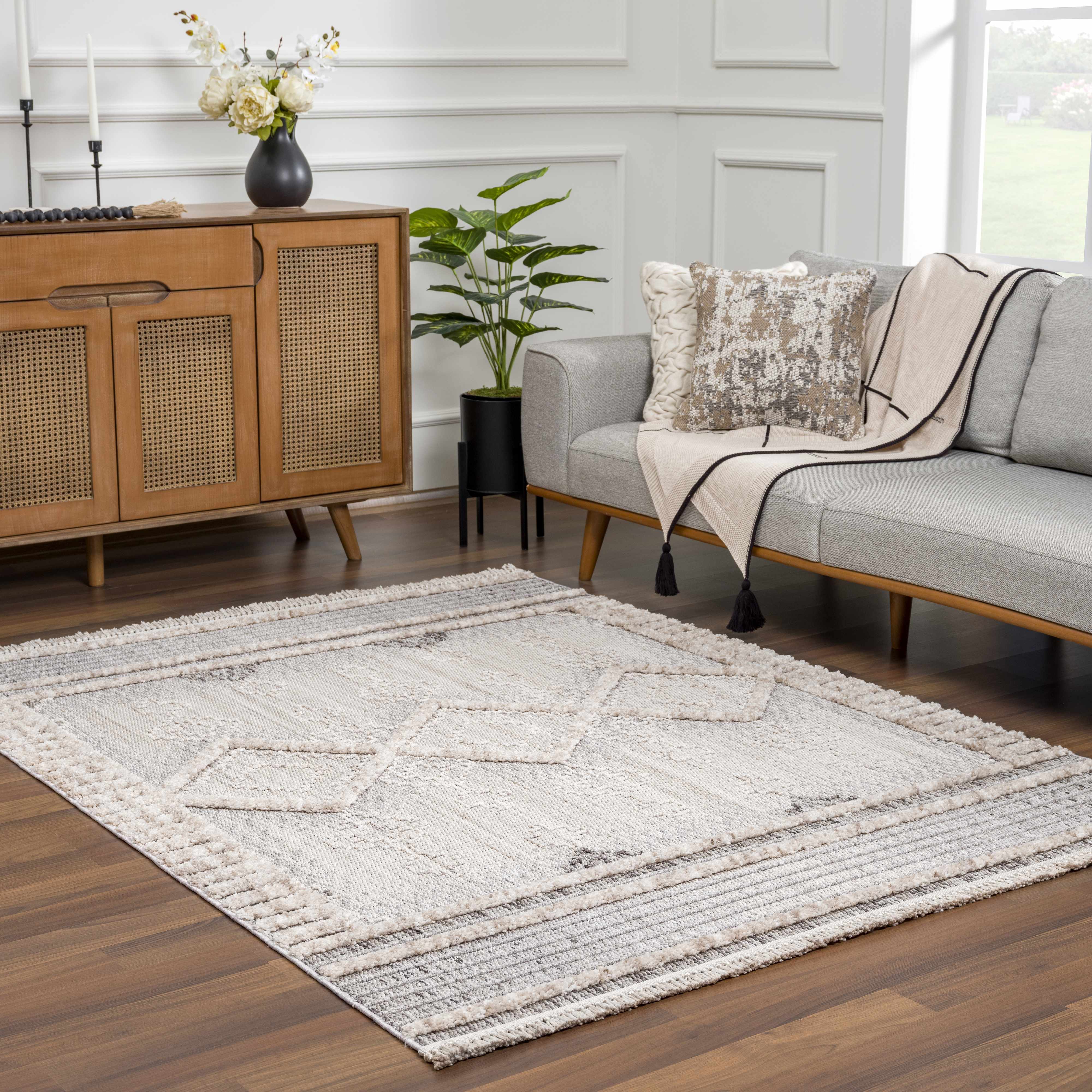 Amaga Area Rug - Decor Addict, LLC