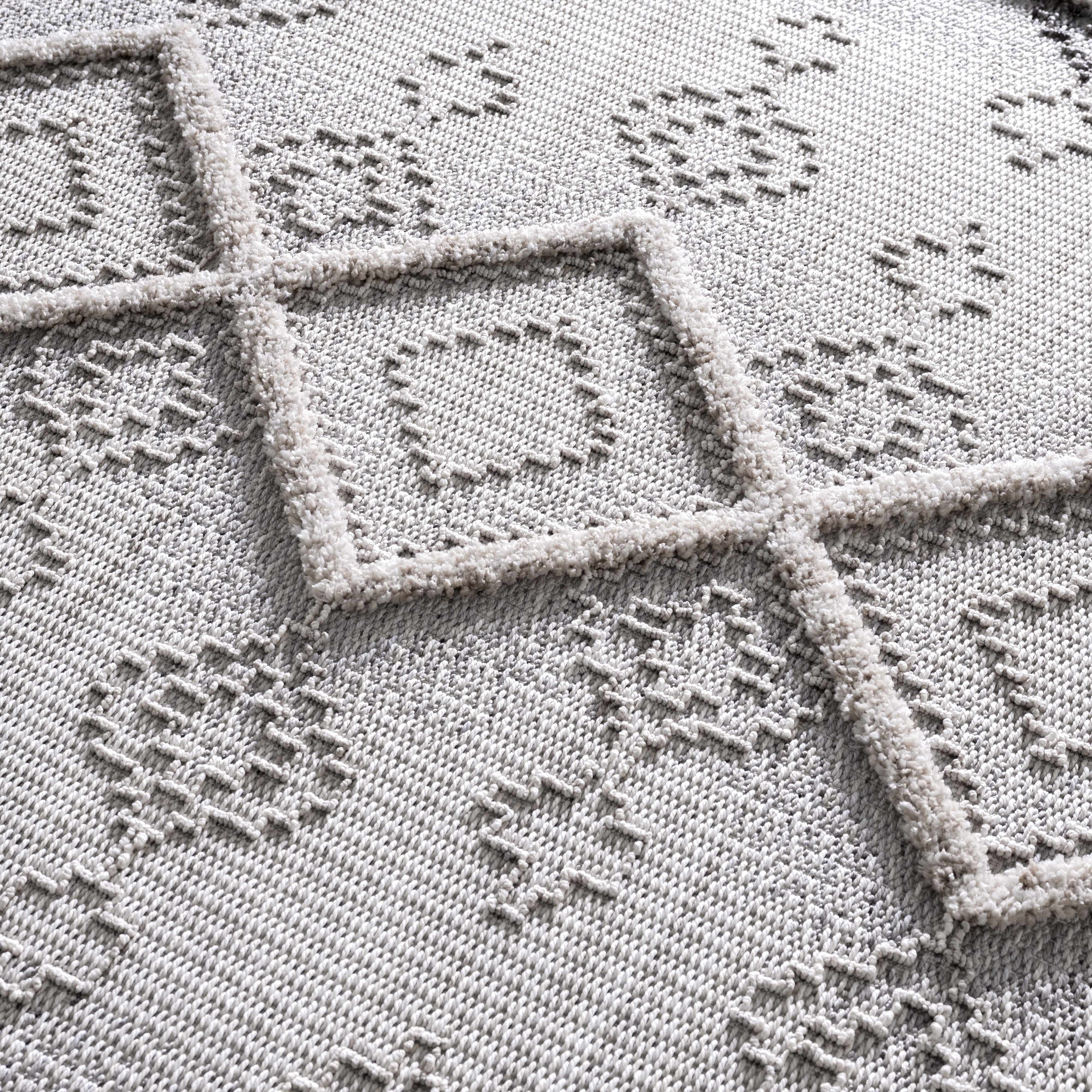 Amaga Area Rug - Decor Addict, LLC