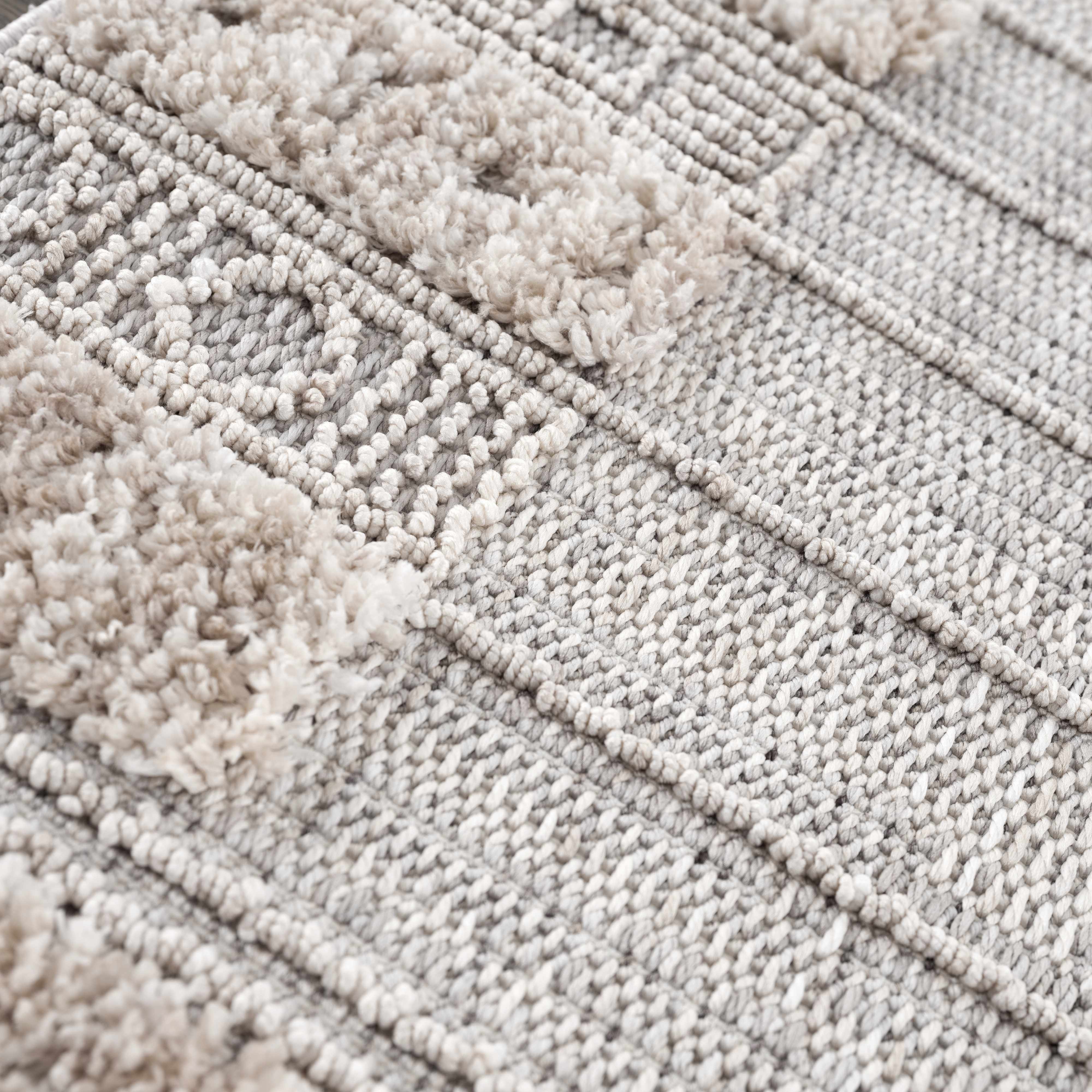 Sulak Cream Area Rug - Decor Addict, LLC