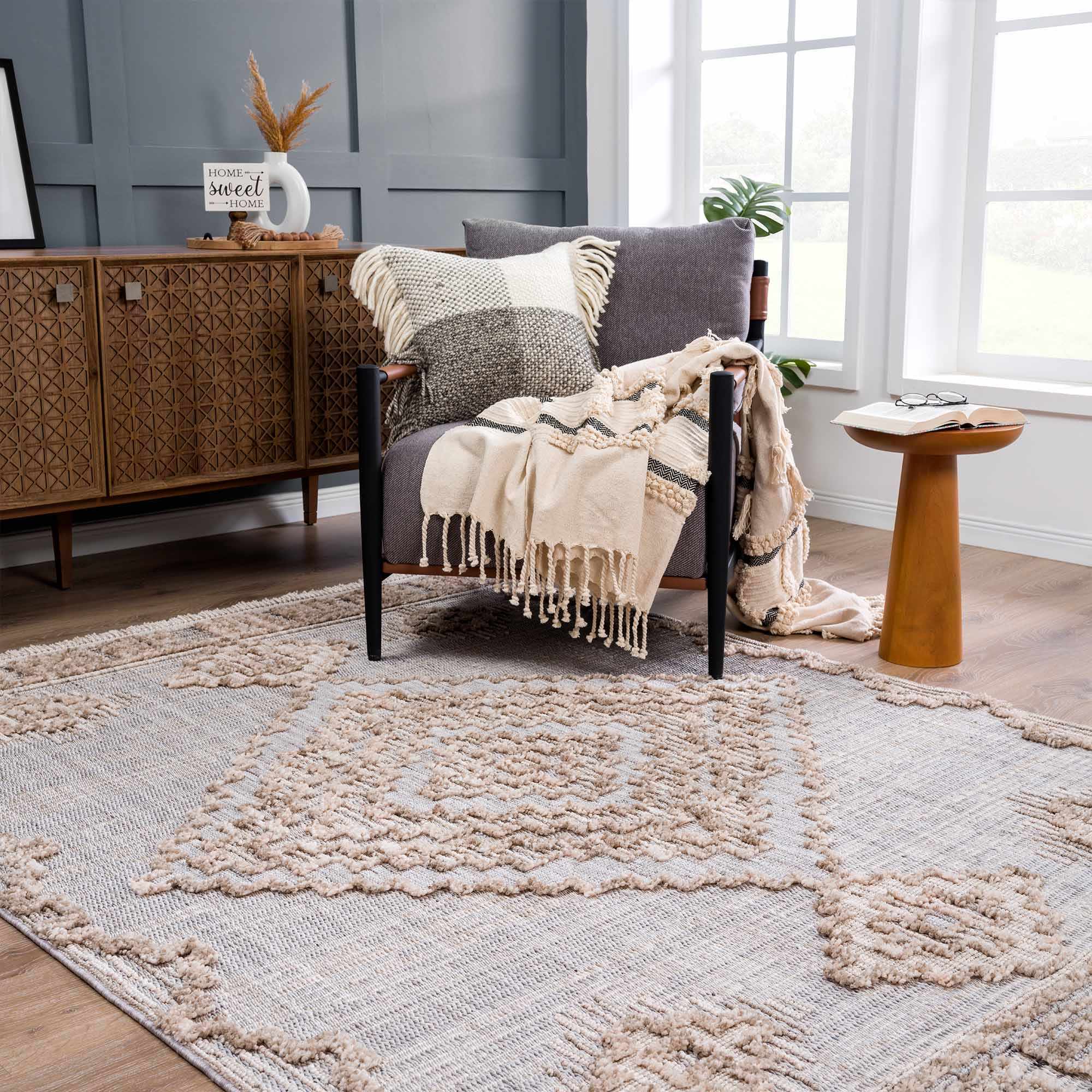 Ampusungan Area Rug - Decor Addict, LLC