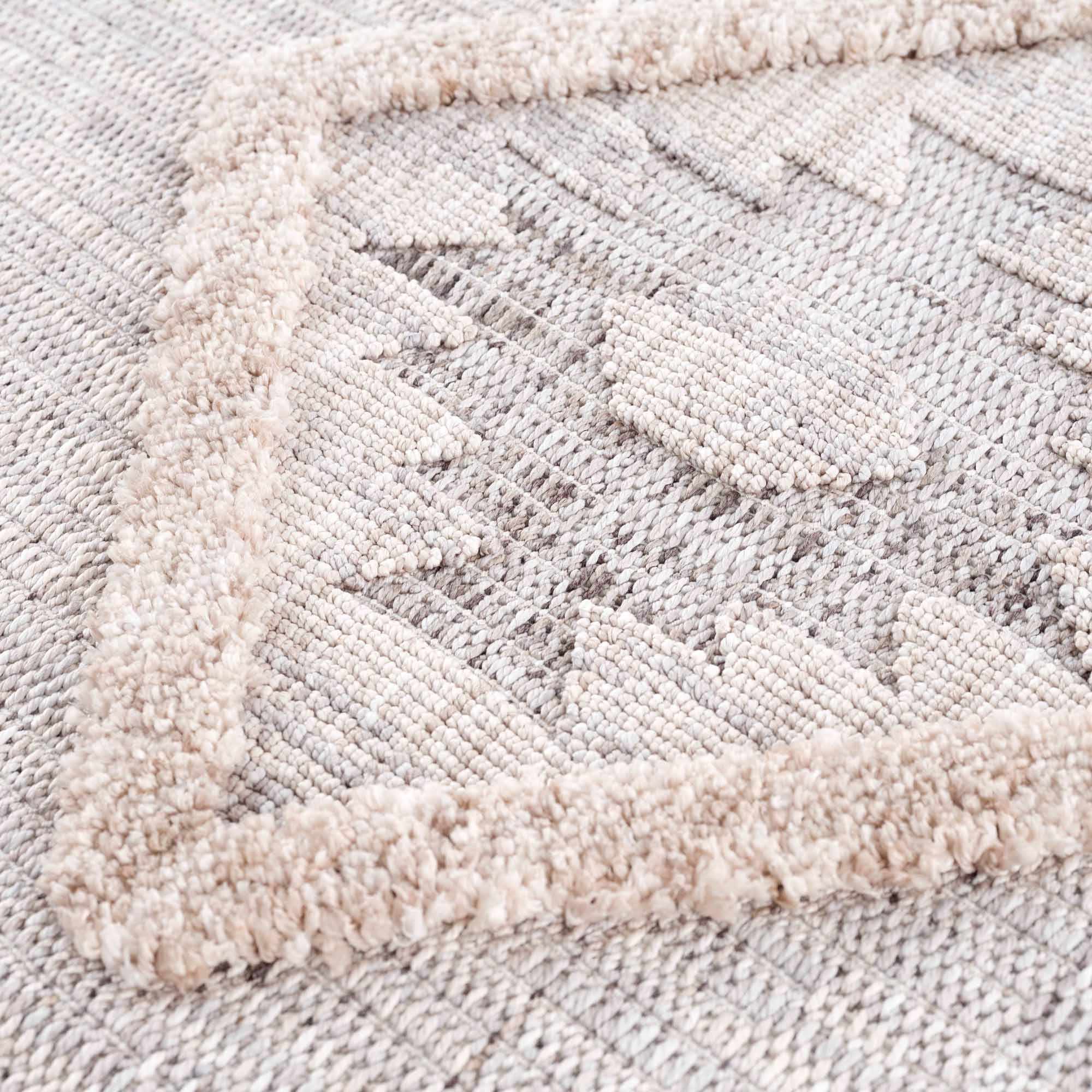 Serkomen Area Rug - Decor Addict, LLC