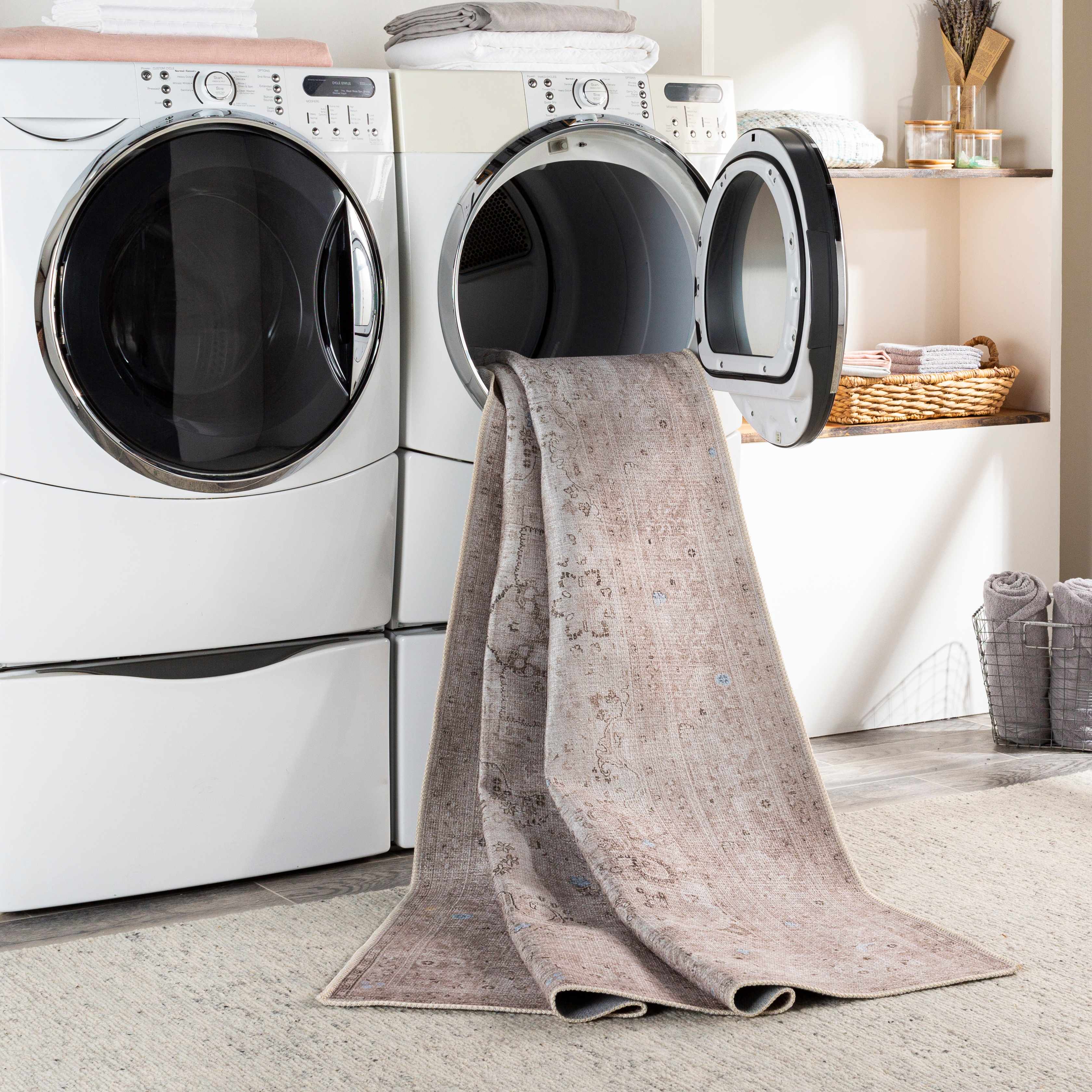 Bethany Washable Area Rug - Decor Addict, LLC