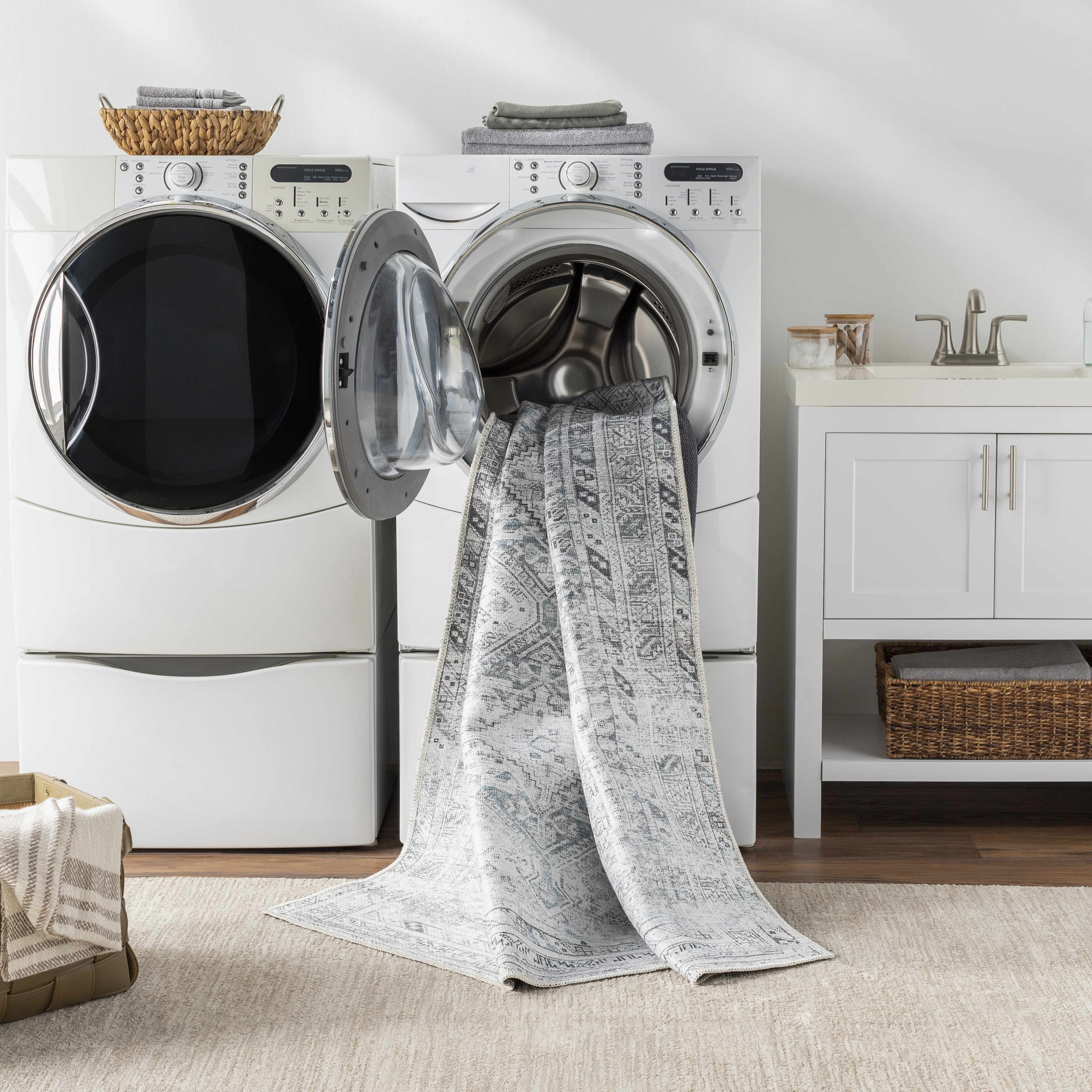 Barny Gray Washable Area Rug - Decor Addict, LLC