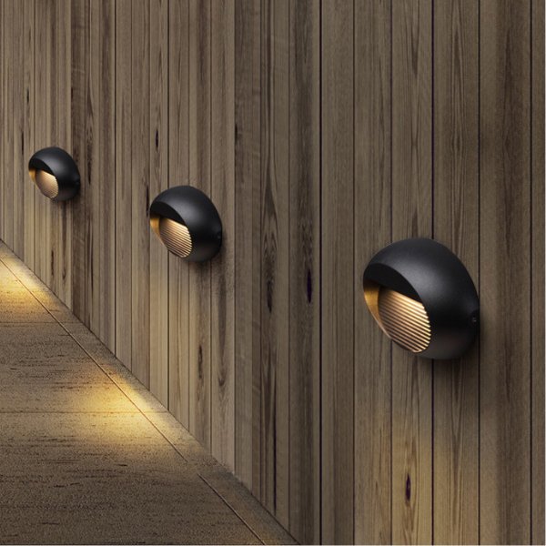 Amor Outdoor Step Lamp - Decor Addict, LLC