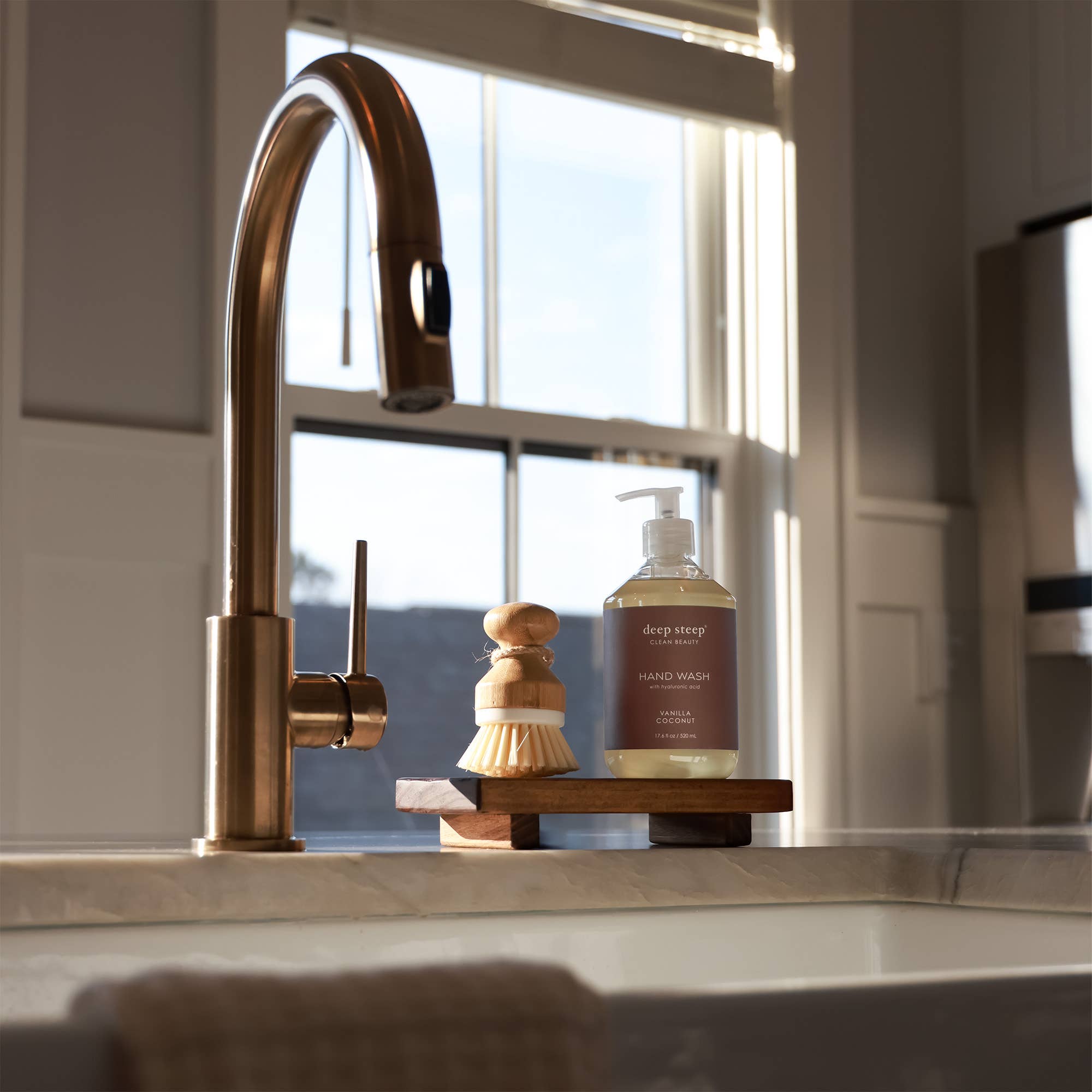 Argan Oil Liquid Hand Wash - Vanilla Coconut 17.6oz - Decor Addict, LLC