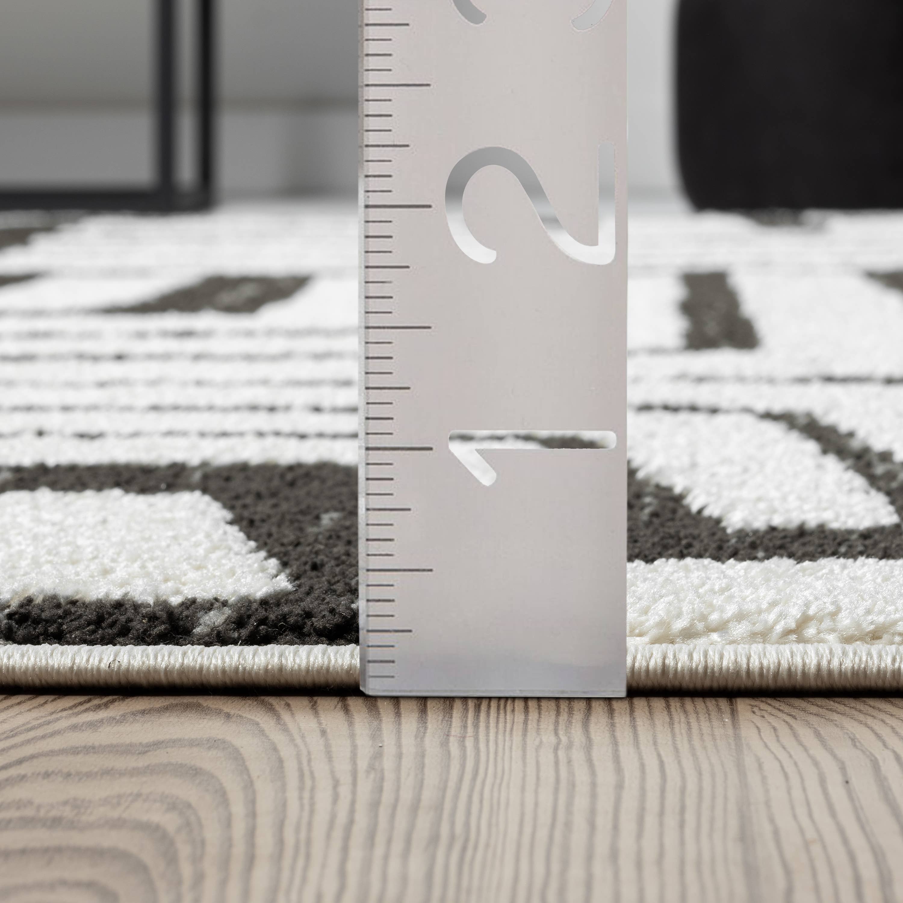 Abani Rugs Nomad NOM130A Cream Grey Multi-Box Pattern Rug: 2' x 3' - Decor Addict, LLC