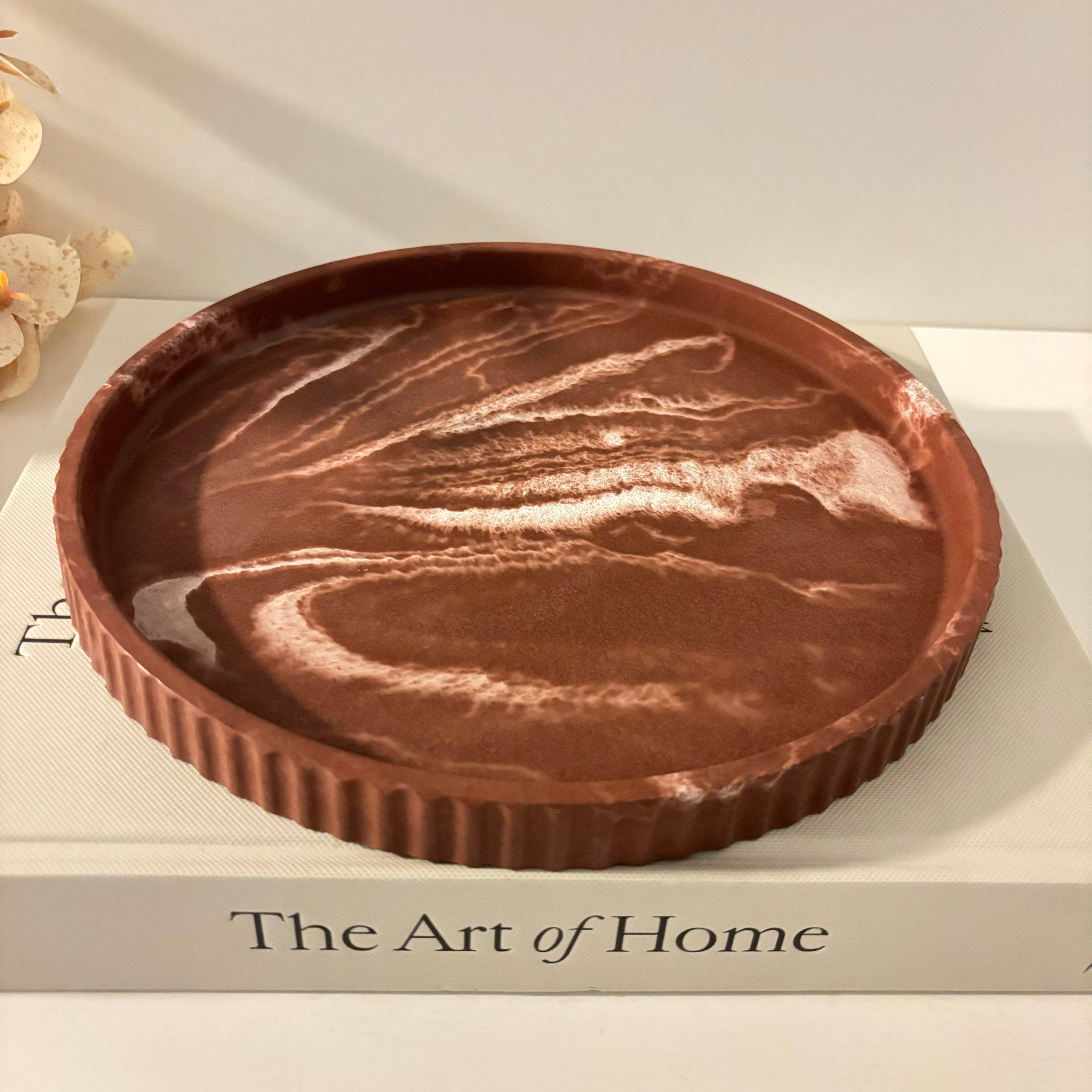 Joma - Concrete Fluted Tray | Round Concrete Tray: Black fusion marble - Decor Addict, LLC