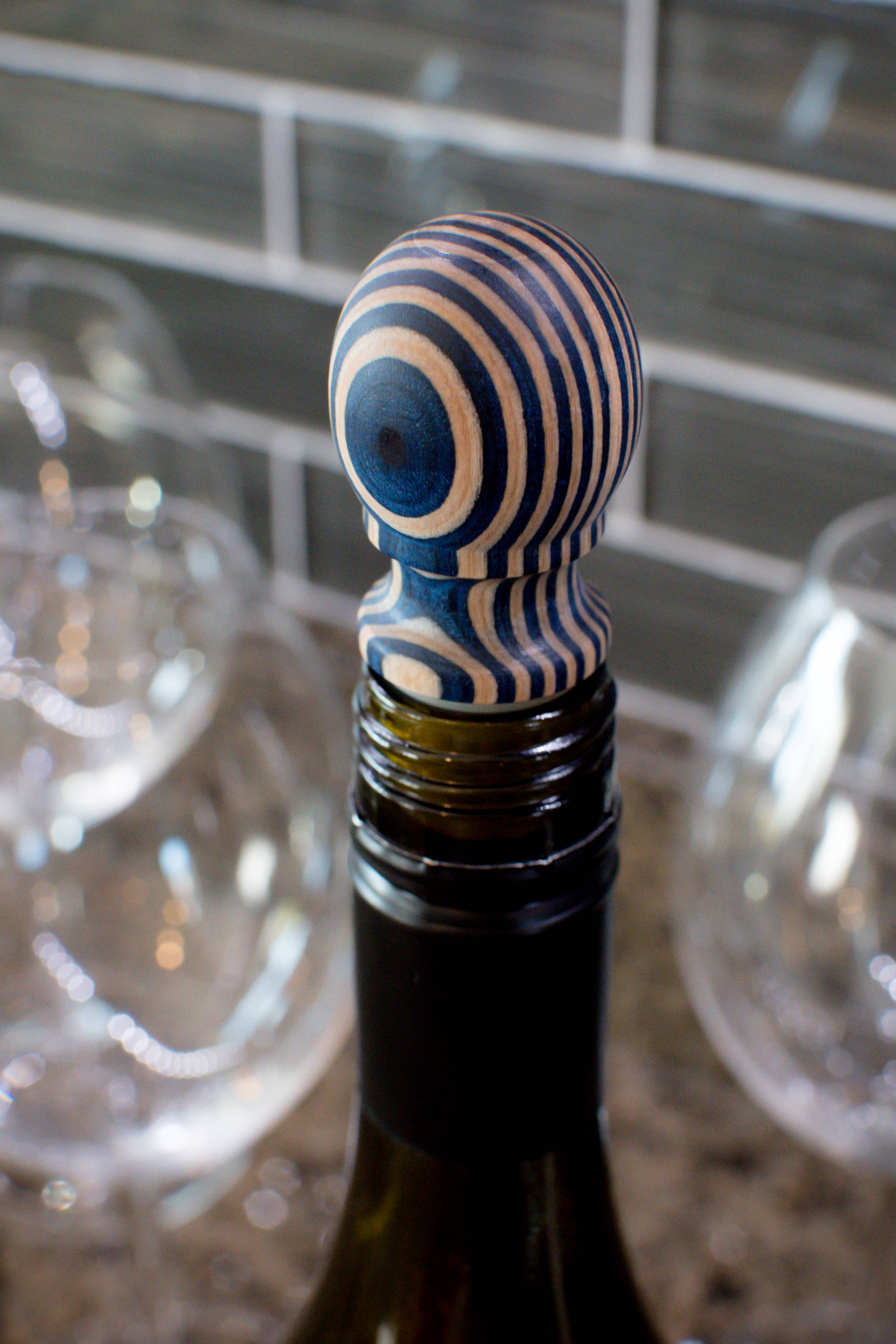 3" Blue Pakka Bottle Stopper - Carded - Decor Addict, LLC