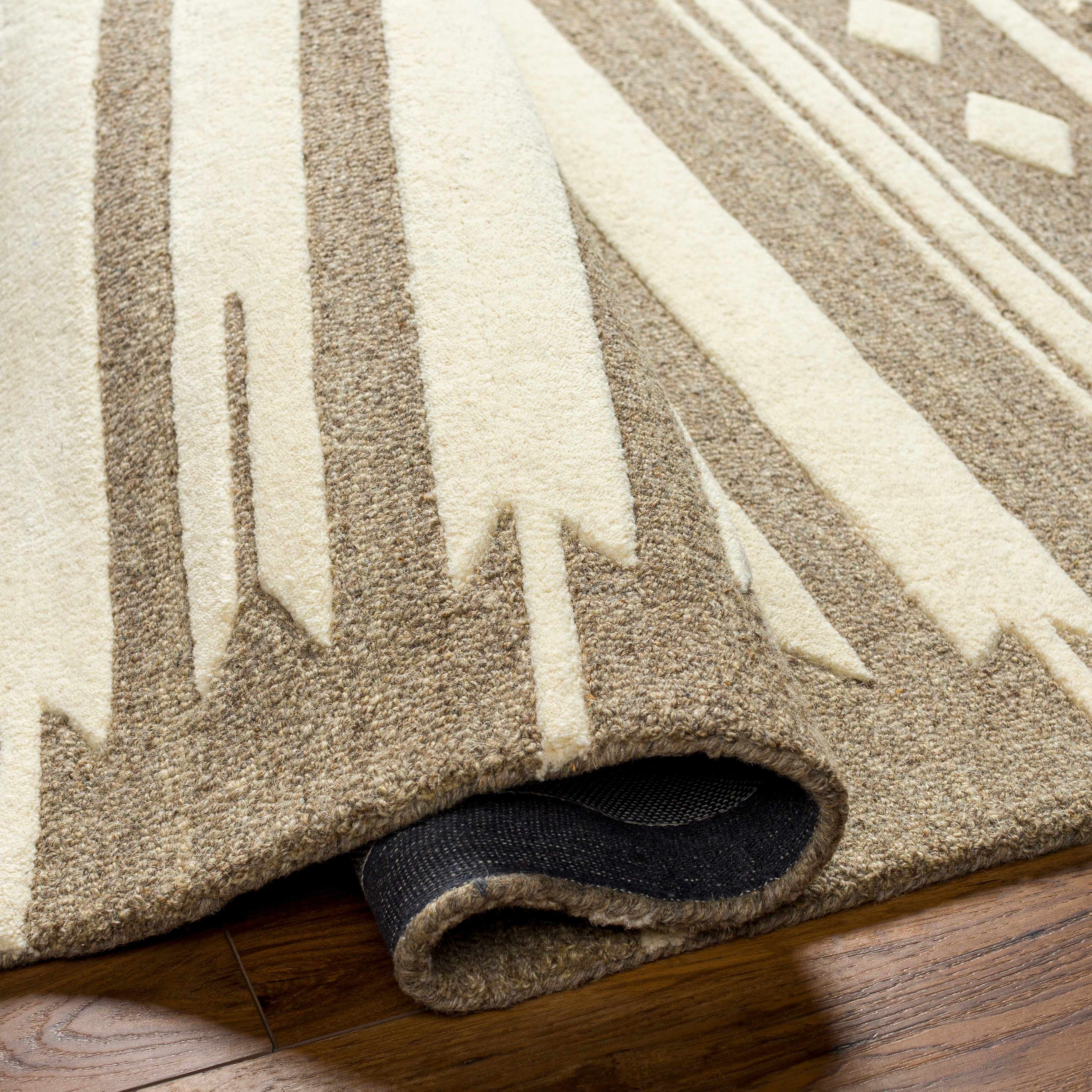 Vamo Area Rug - Decor Addict, LLC