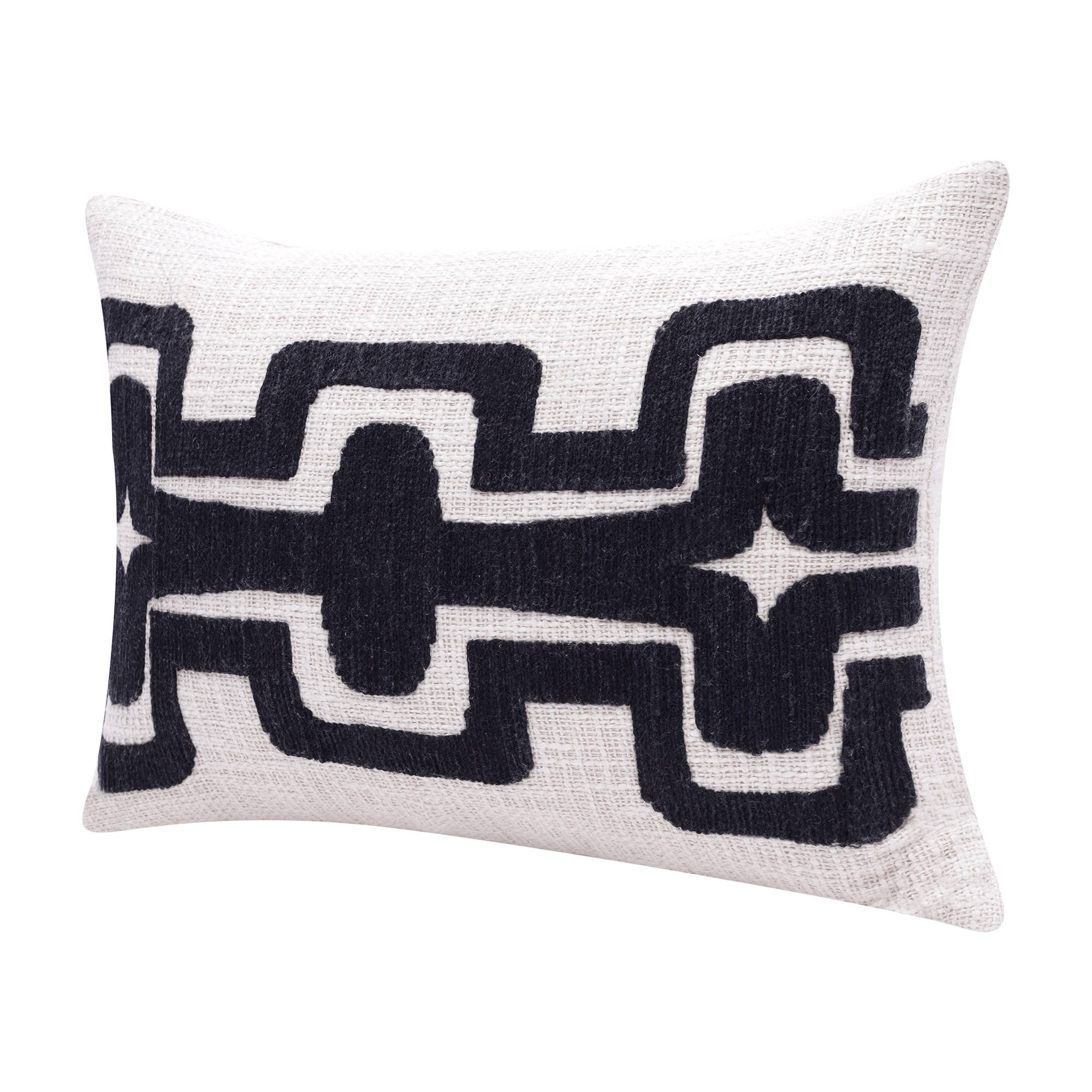 Seanna Geometric Handmade Decorative Throw Pillow: Onyx/ivory / 20" x 20" - Decor Addict, LLC