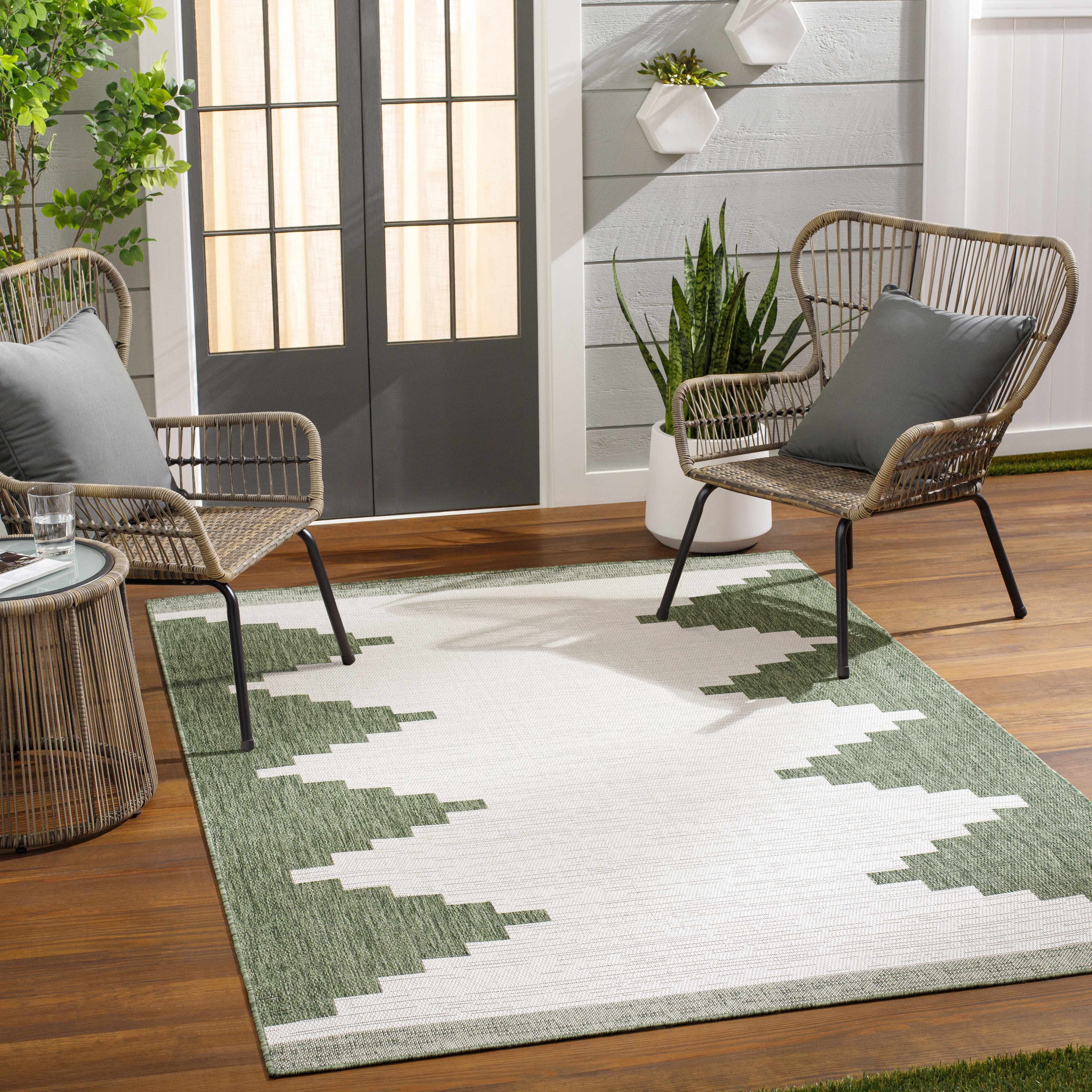 Djugun Green Indoor & Outdoor Rug - Decor Addict, LLC